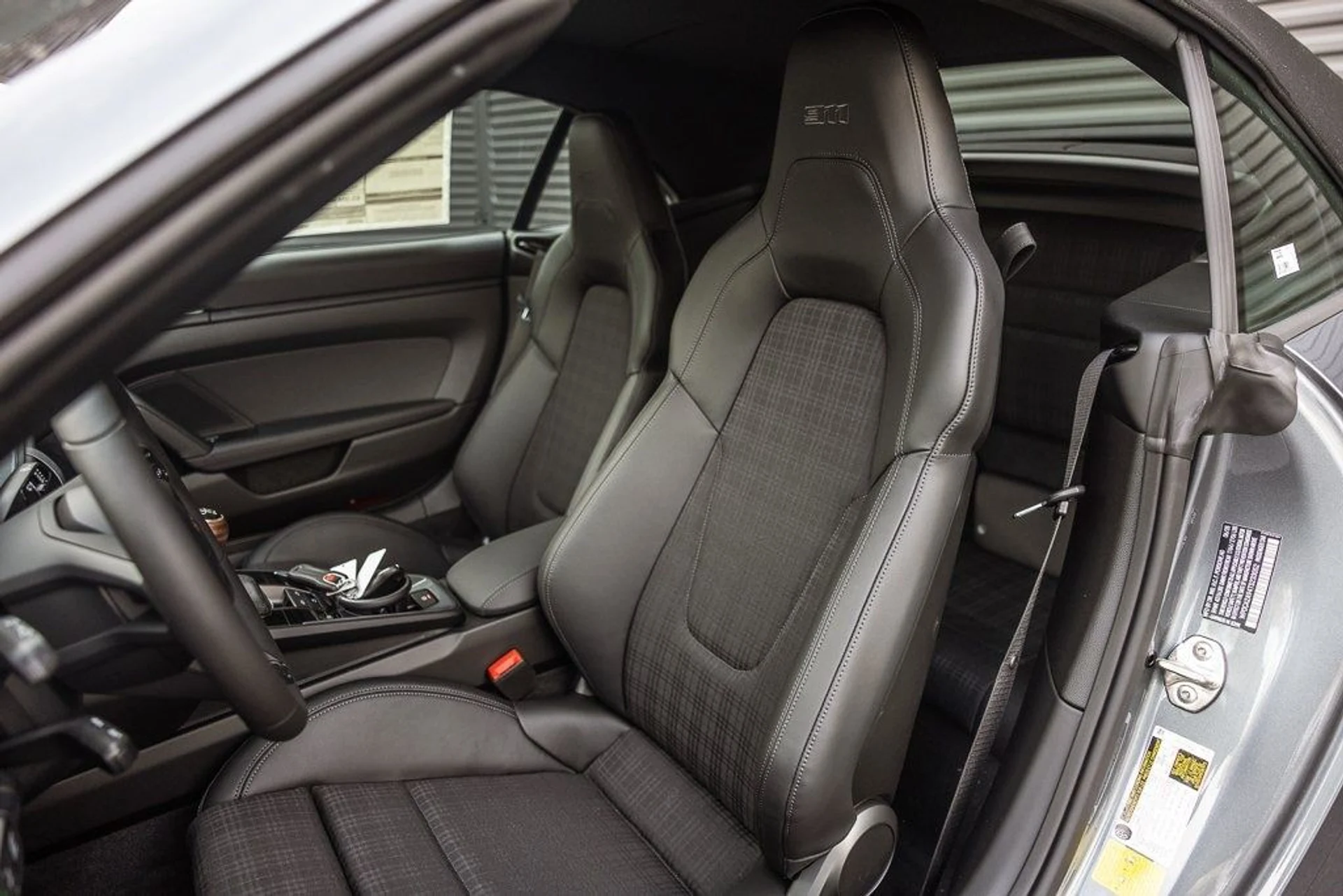 mph004_3336834914_d609afae5e89c0076b94611604c23a5bx_526da9a086