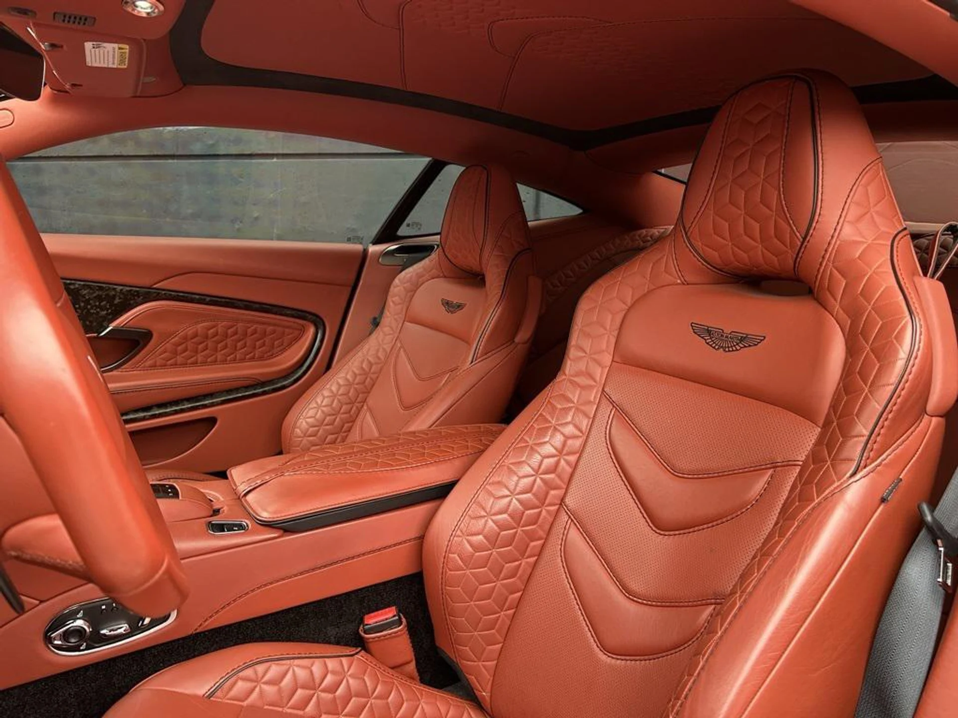 mph004_3337518958_gzw_Di_P_Vd_D_Ce_D_Ob3_O_ussv238_Ri_M_562687d05e