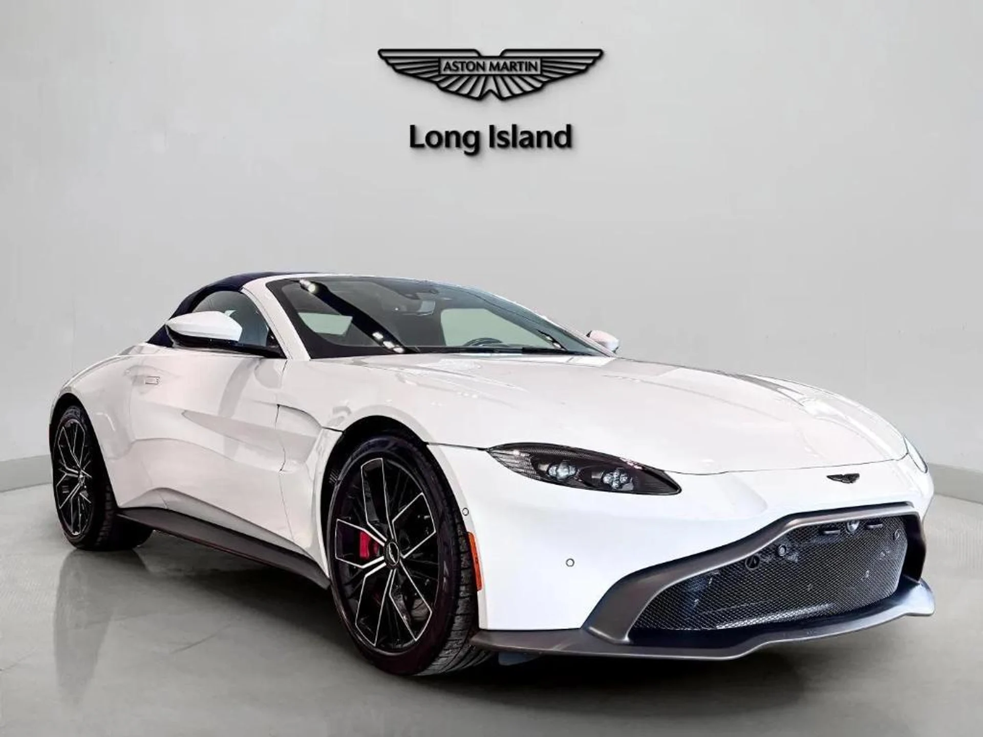 mph004_3338946434_Z86p_G_q_N_o9udu_EM_2095_Kay_Xio_9d012ac185