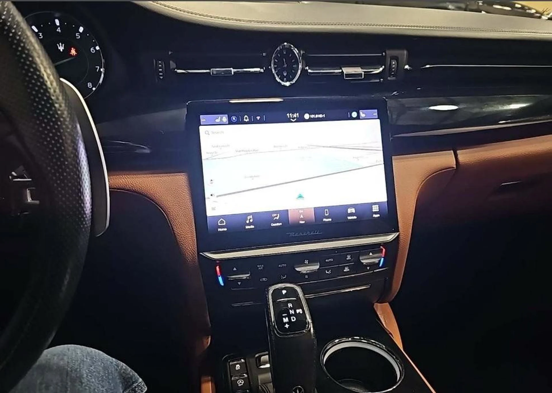 mph004_3339523468_7d32bbbaa0ec4e41a132a09f45e4c5cb_89e21910ab