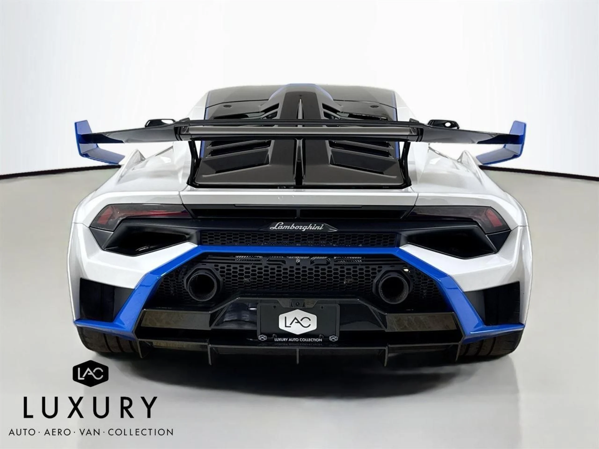 mph004_3352710989_188ce2baa17e8d1f00eae6682cdc946e_5537ef0bf7