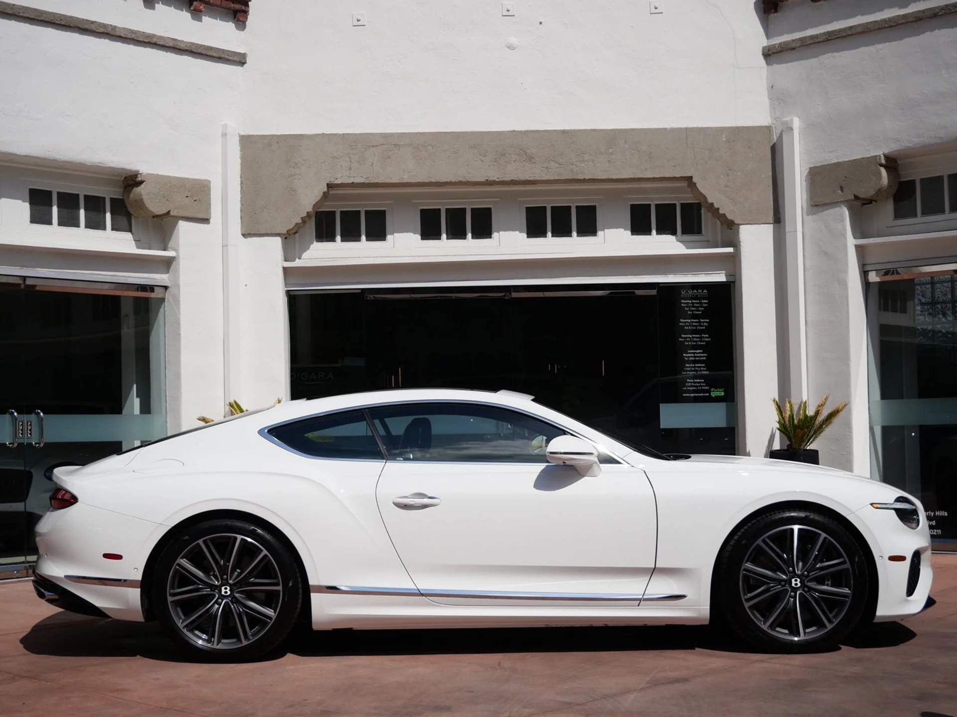 mph004_3354253157_406e71a89d132b45da6d5502210dca3fx_622679415f