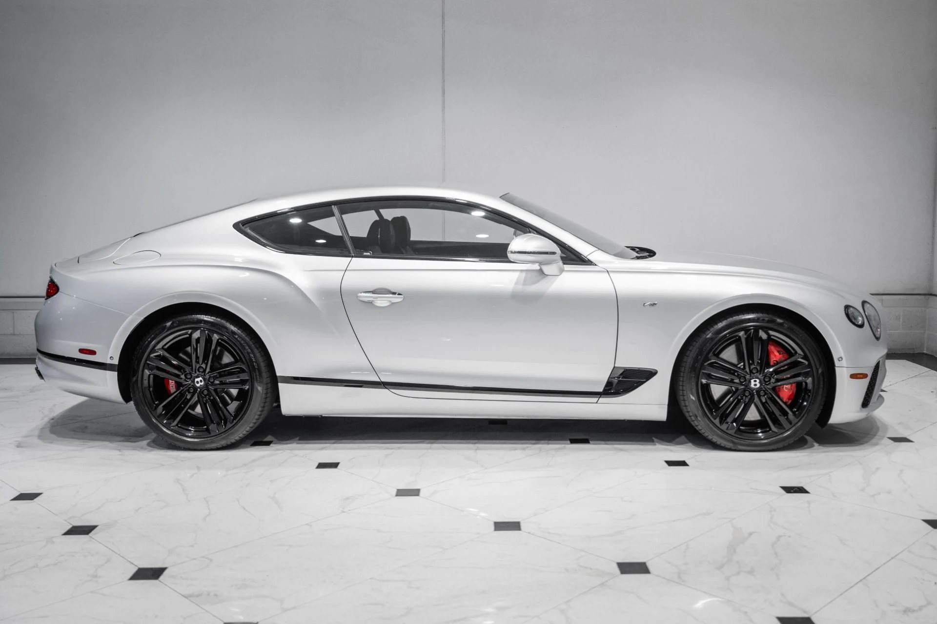 mph004_33610327_Used_2021_Bentley_Continental_GT_V8_1778252167_7b62bbe576