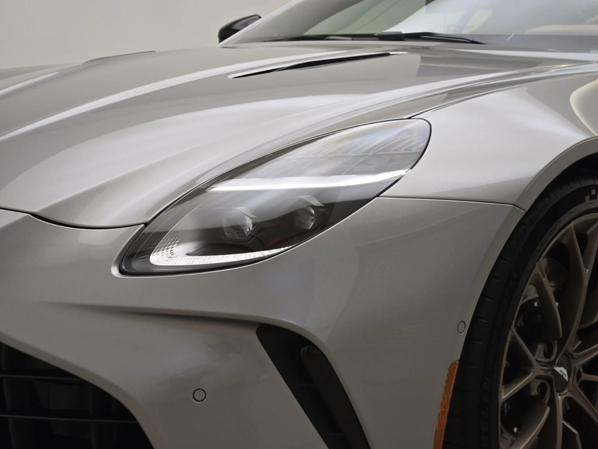 mph004_3361666013_New_2026_Aston_Martin_Vantage_S_1781673517_f19066d8fc