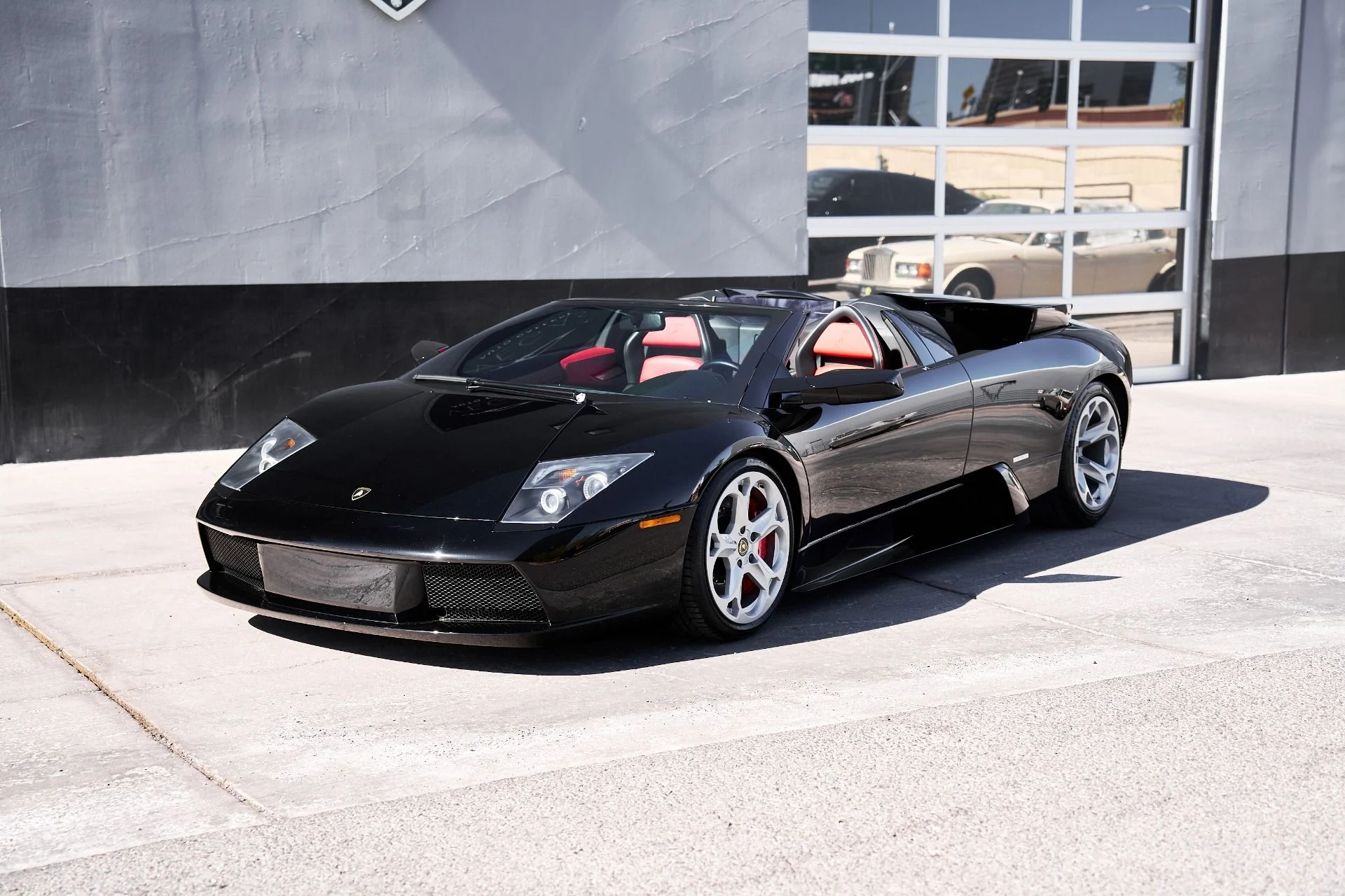 mph004_3362918172_Used_2006_Lamborghini_Murcielago_Base_1753322496_0e83546bc9