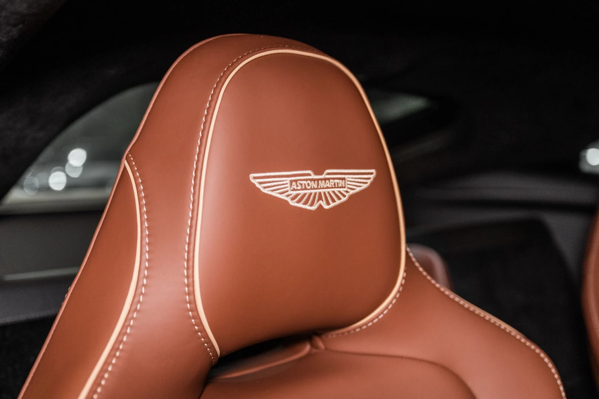 mph004_3372983037_New_2026_ASTON_MARTIN_VANTAGE_1756307805_09730e6edd