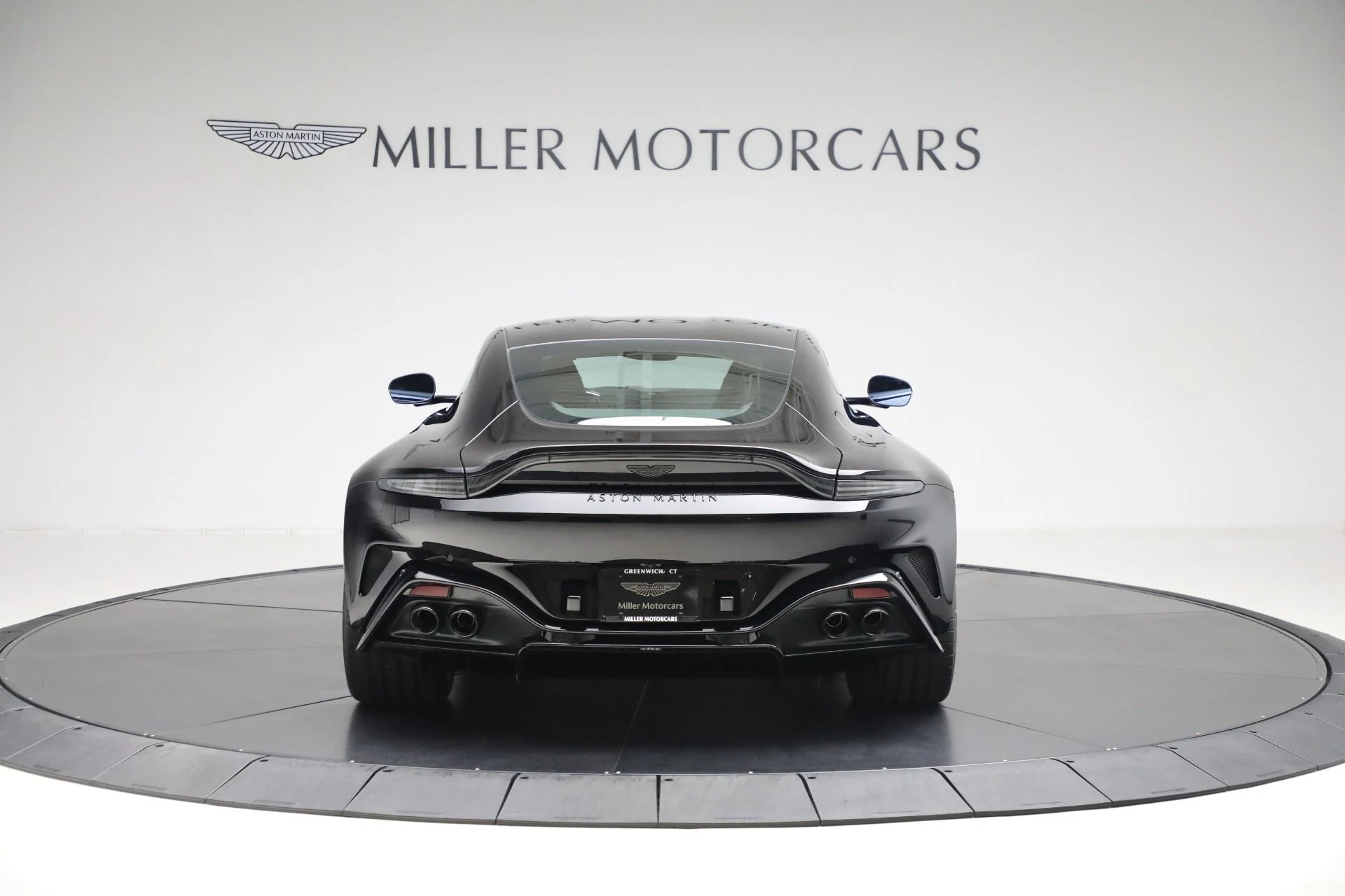 mph004_3375825679_New_2025_Aston_Martin_Vantage_8073e37367