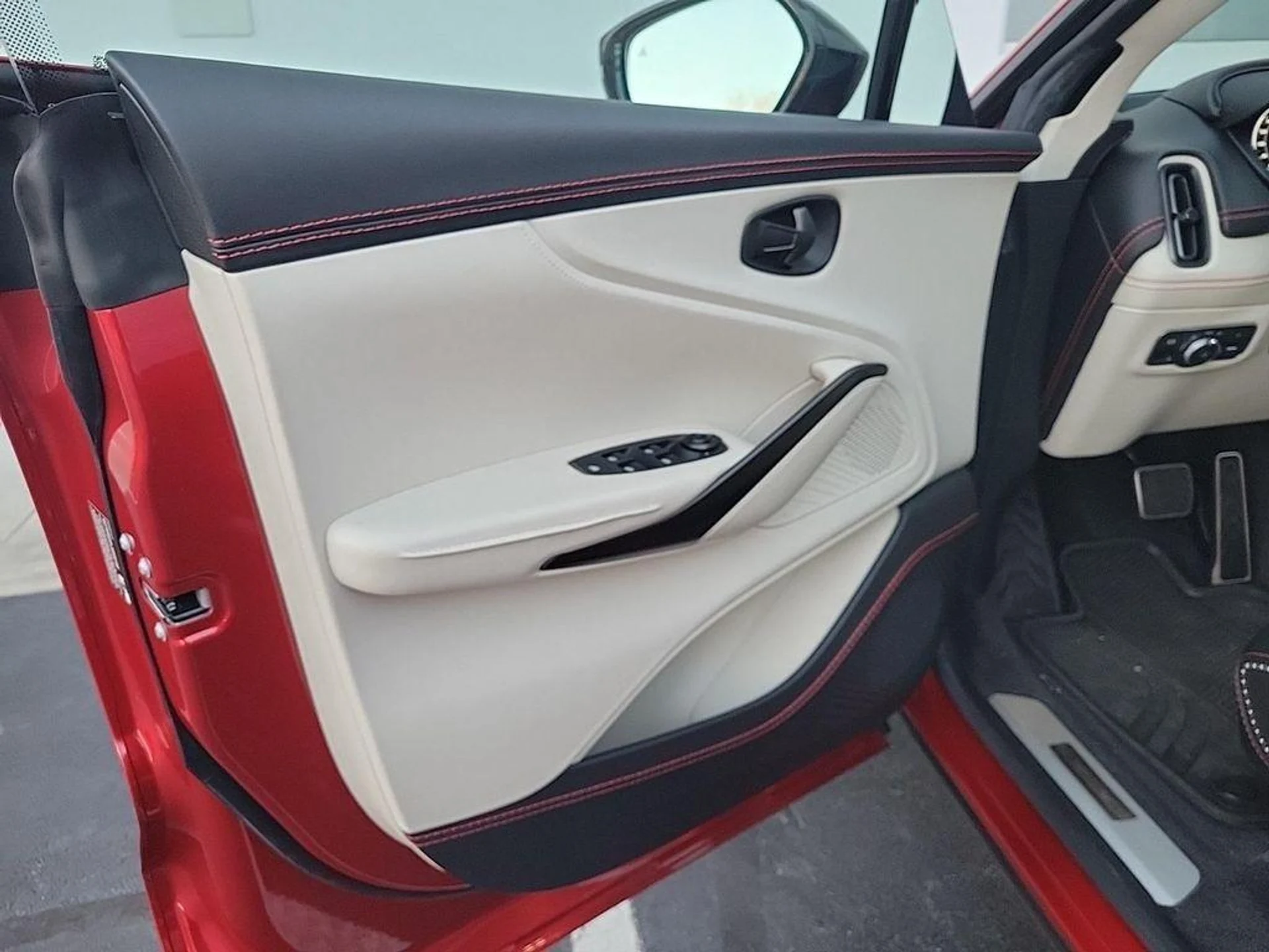 mph004_3376342771_28t_Ejohxd0_KOK_5fpzc_Avl_R_5_Q2g_d9dfb9b8ac