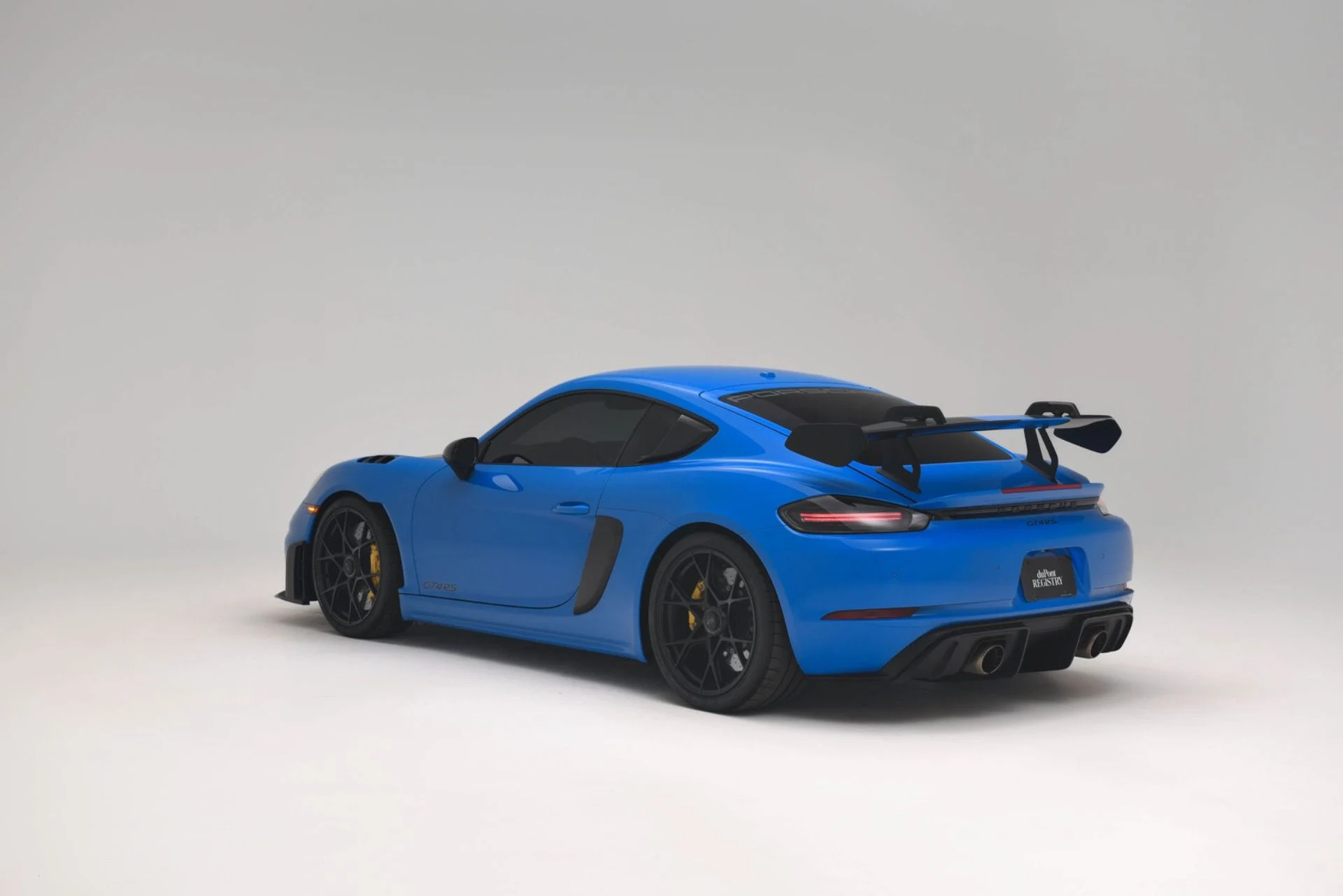 mph004_3379859165_Used_2024_Porsche_718_Cayman_GT_4_RS_1775171222_2dd3dc4ad3