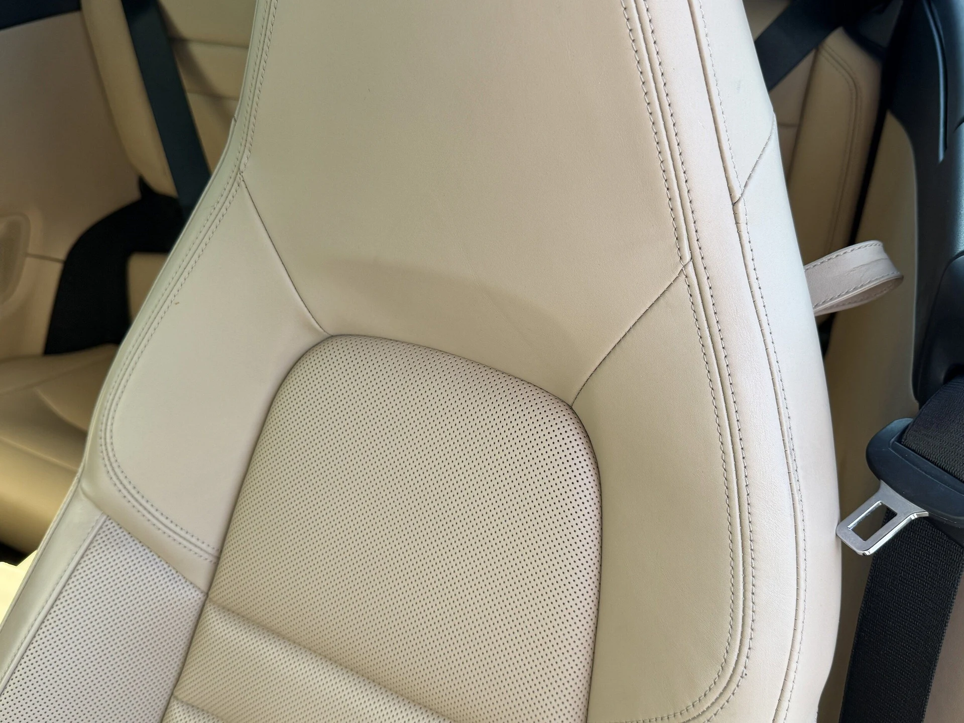 mph004_3390749636_f68dca047632b1f57fe5da3862f41df3x_0b135d3e9b