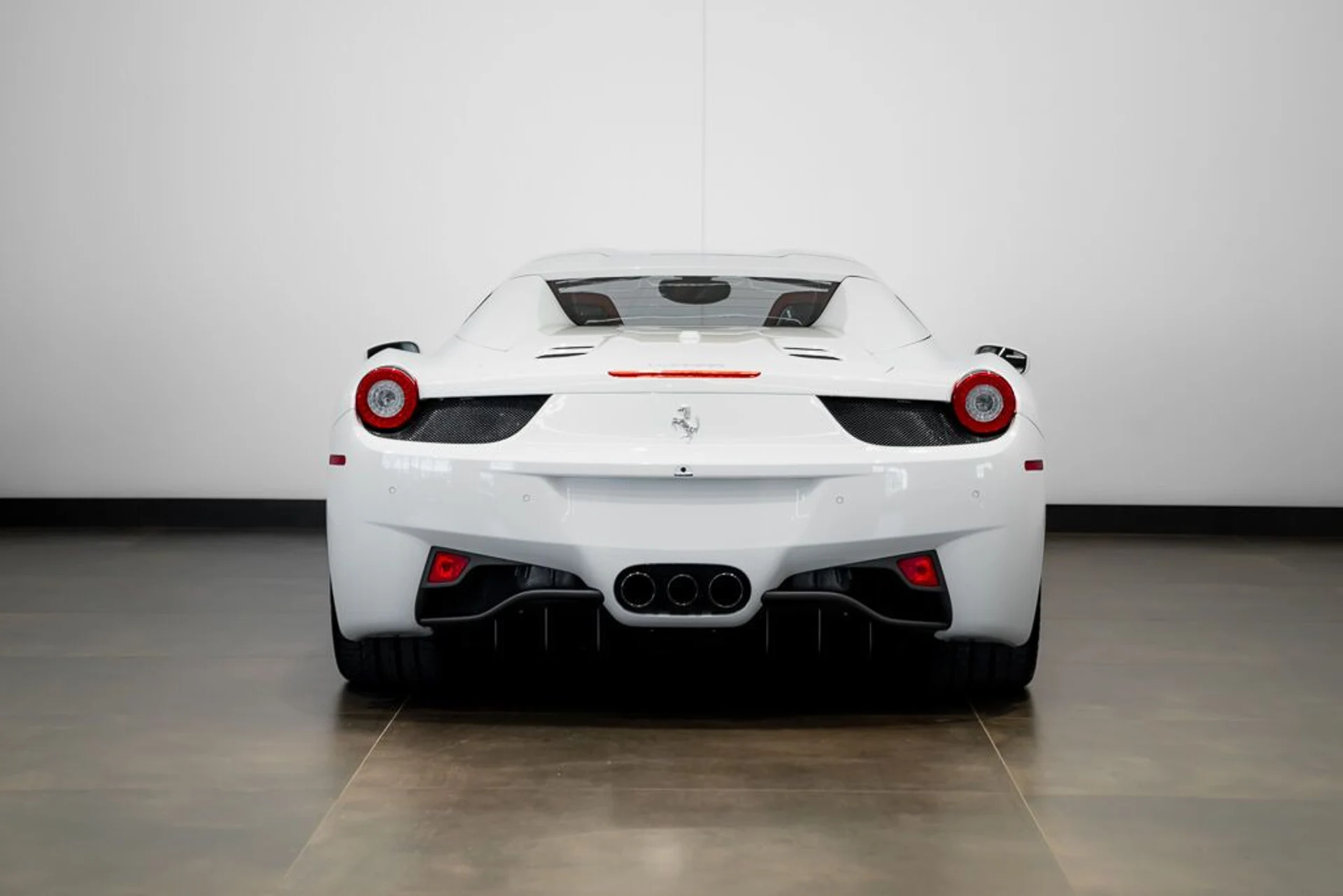 mph004_339562091_ferrari_458_italia_2013_jpg_v_1754355020_b1b22ce8fd