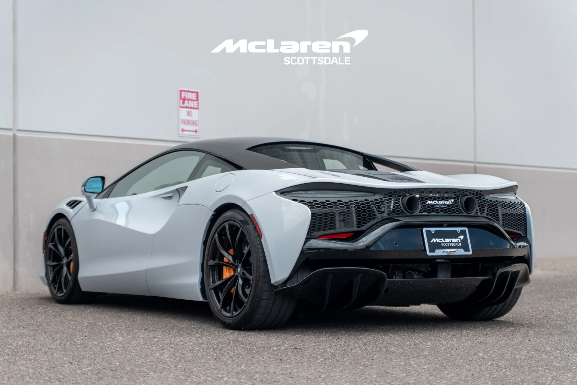 mph004_3398478173_Used_2023_MCLAREN_ARTURA_1778879802_18136a3139