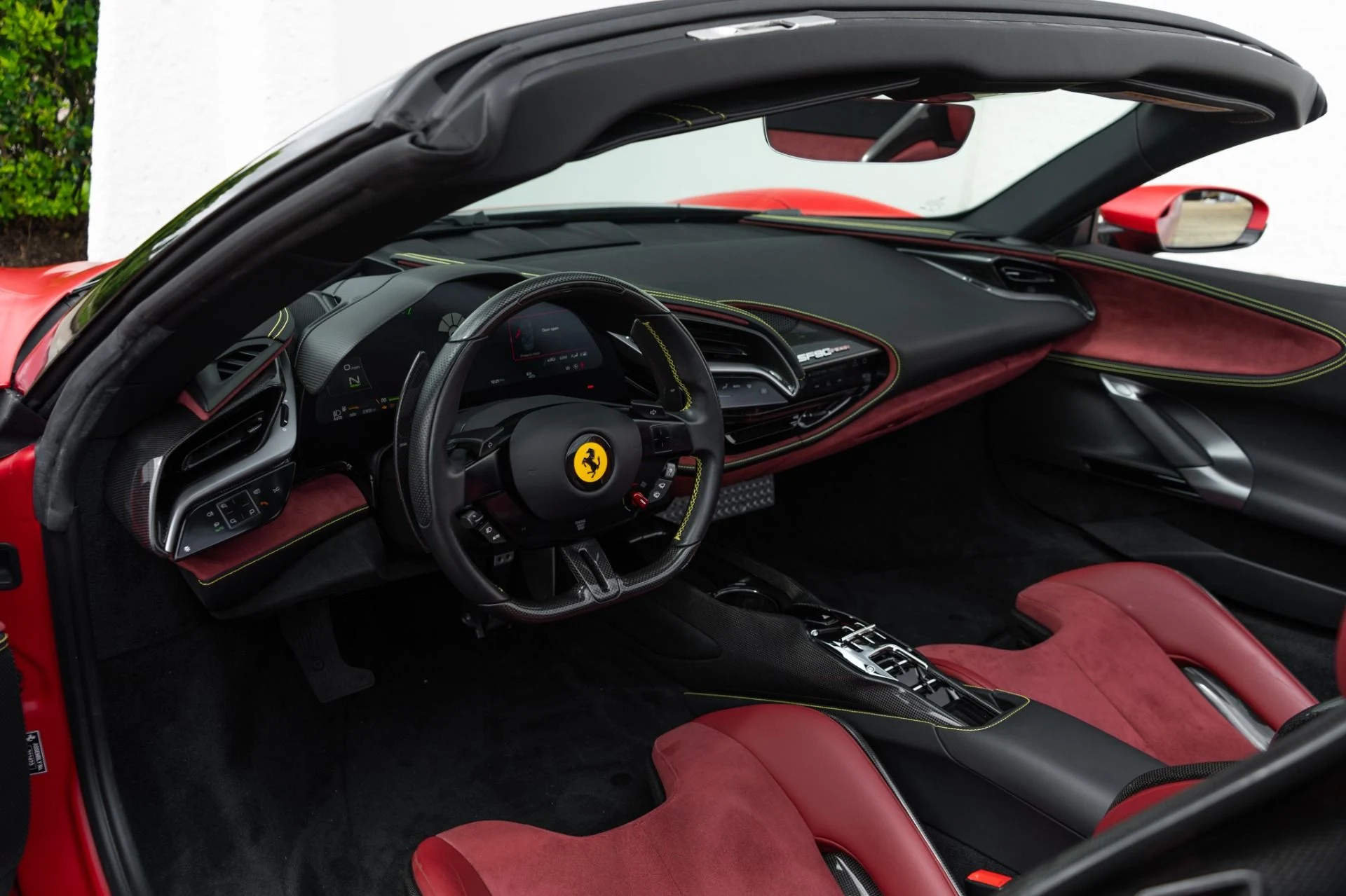 mph004_3401737163_Used_2023_Ferrari_SF_90_Spider_1780939425_9e3f4c4af5