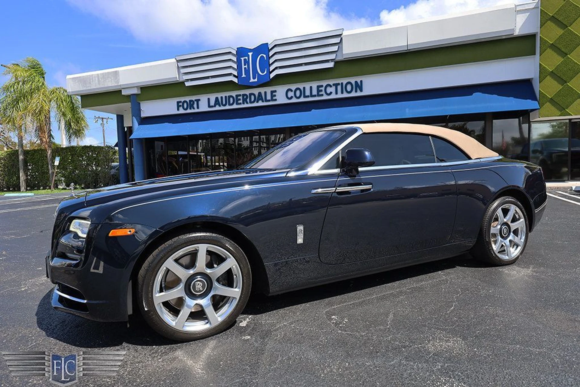 mph004_3408160531_used_2016_rolls_royce_dawn_2drconvertible_6305_22995256_5_1024_347f403dd9