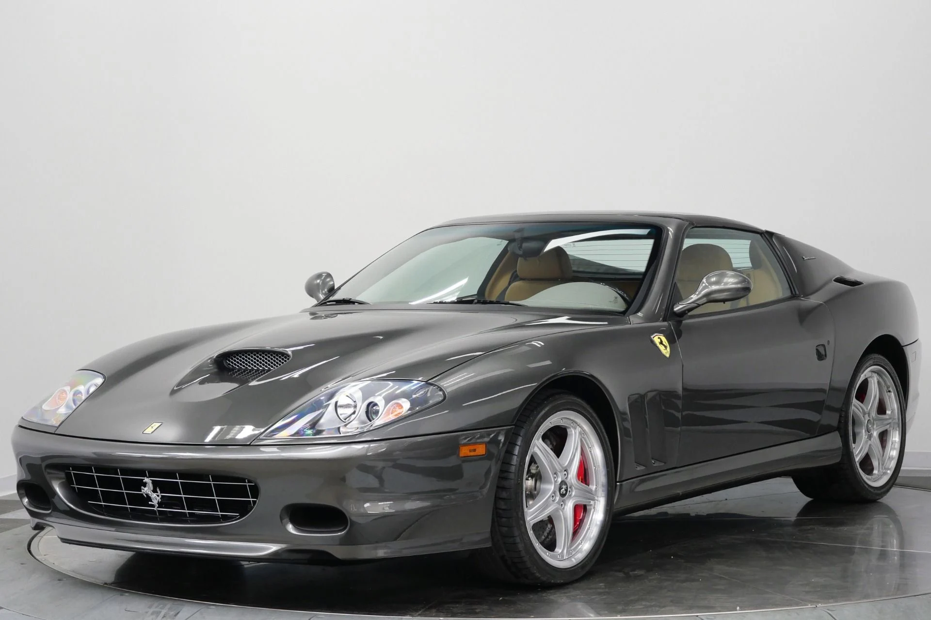 mph004_3409868190_Used_2005_Ferrari_575_Superamerica_Extremely_Low_Miles_GTC_Handling_Package_1778708011_e1abafdffd