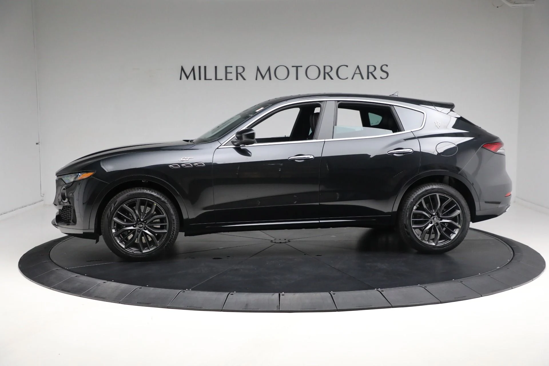 mph004_3409889327_New_2024_Maserati_Levante_GT_Ultima_4101bb6edb