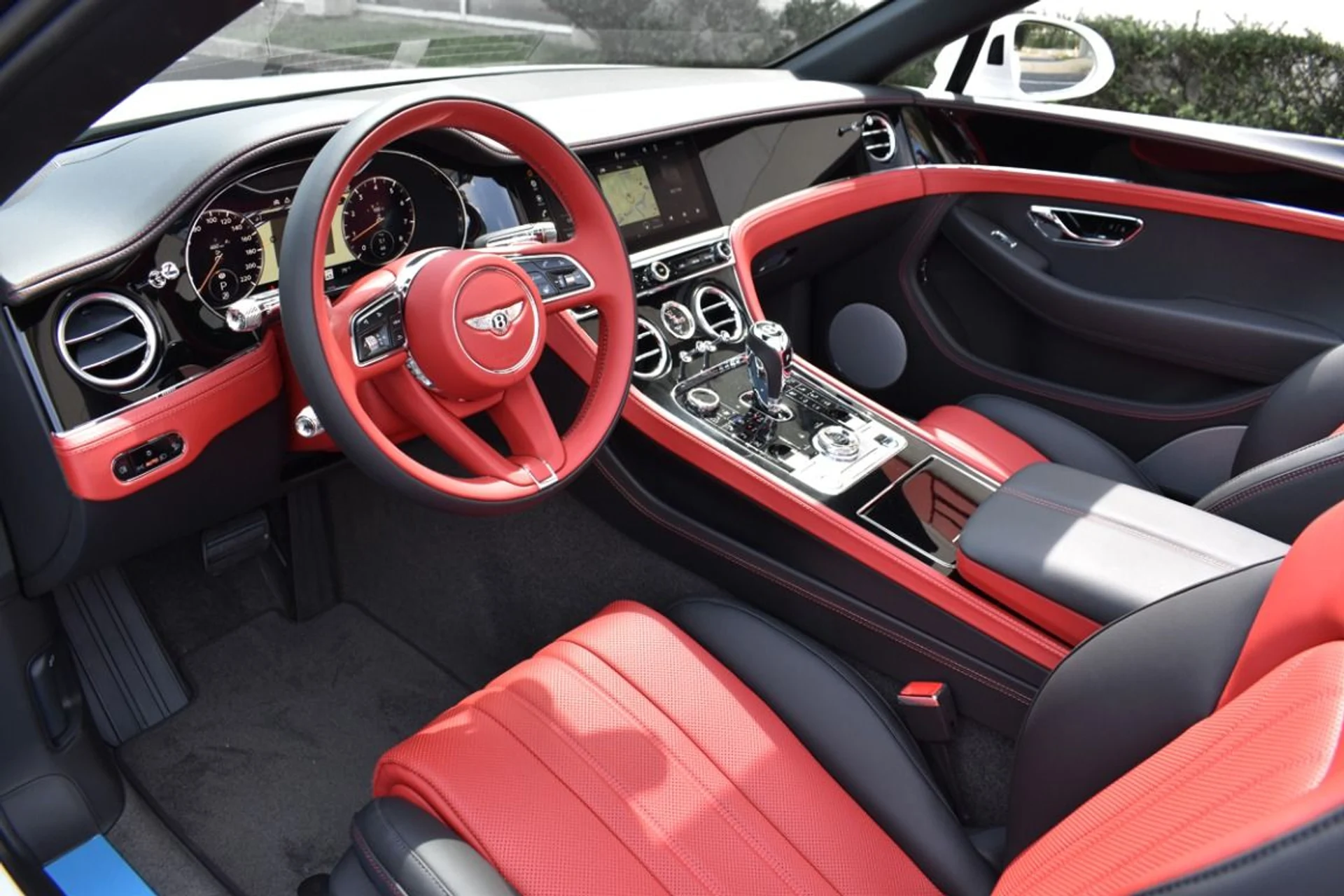 mph004_3421076396_Used_2023_Bentley_Continental_GT_V8_Convertible_V8_1695650501_06379b8cfc