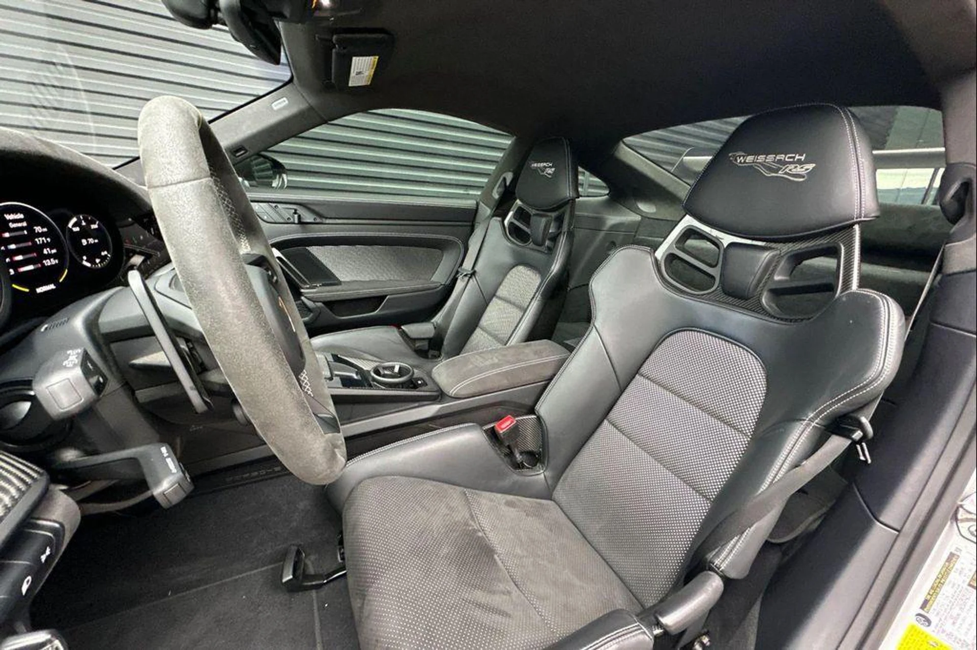 mph004_3425831907_Rd_Ee4hoc_Y_Pf0bt0qhnax_AA_1_SV_Mw_2f0f36d004