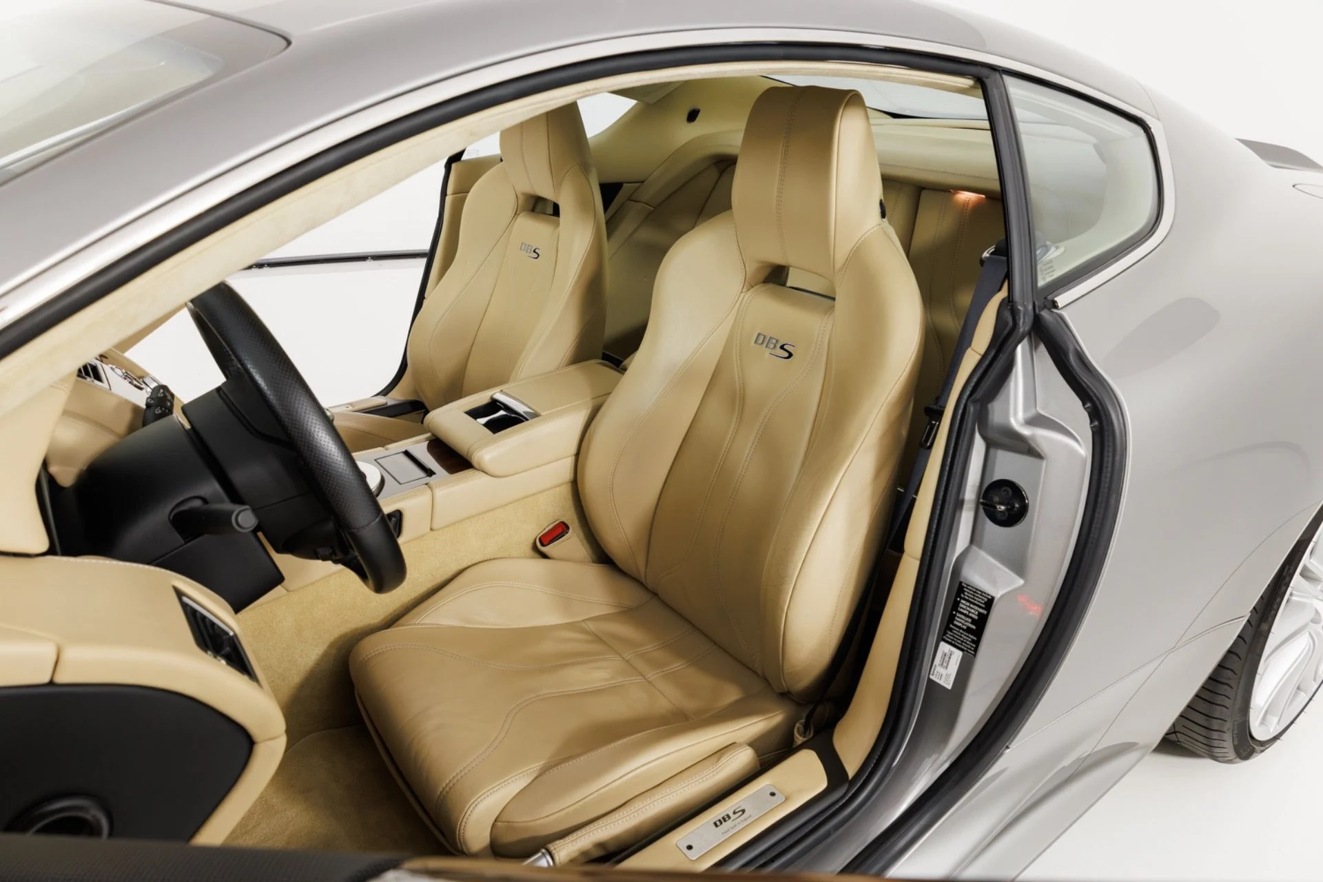 mph004_3431869464_Used_2009_Aston_Martin_DBS_V12_Manual_1783720349_d9dc420cfe