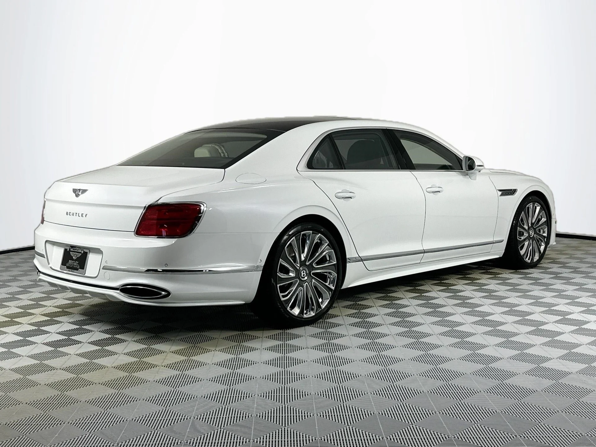 mph004_3443313945_5_cb4955c47e