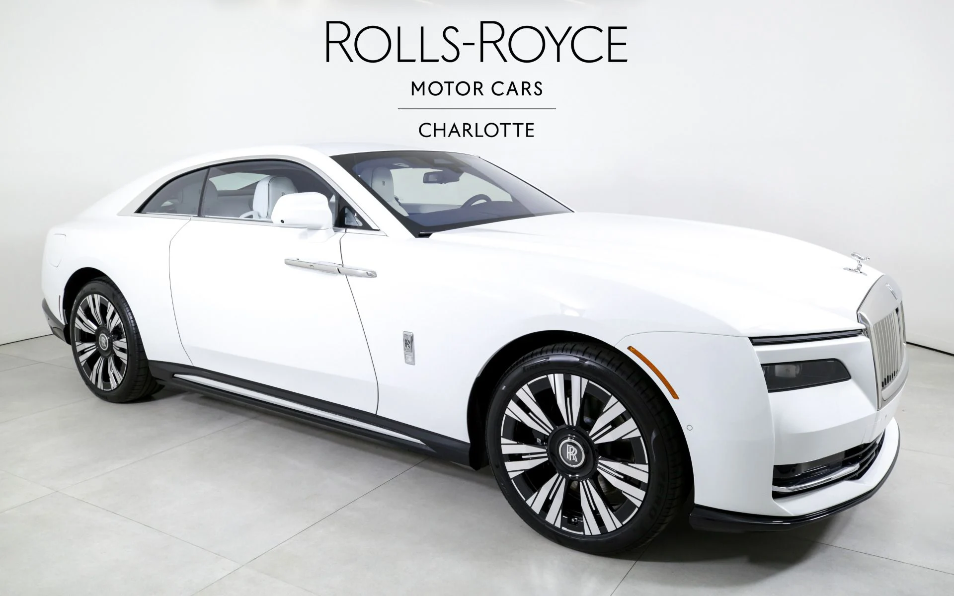 mph004_3443962271_Used_2024_Rolls_Royce_Spectre_1712872063_1c88a168cf