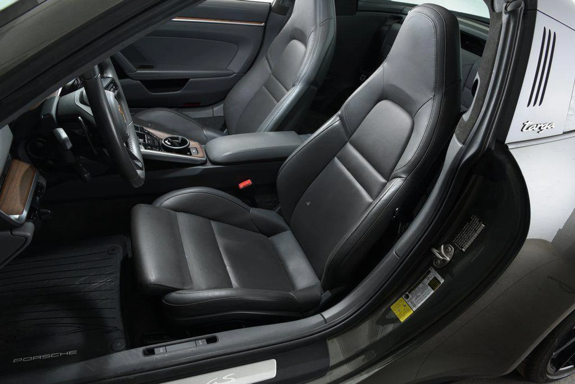 mph004_3448607717_2w7d0h6k2f_Cbl_TD_0s_Rd348os_T1_U_633b9217bb