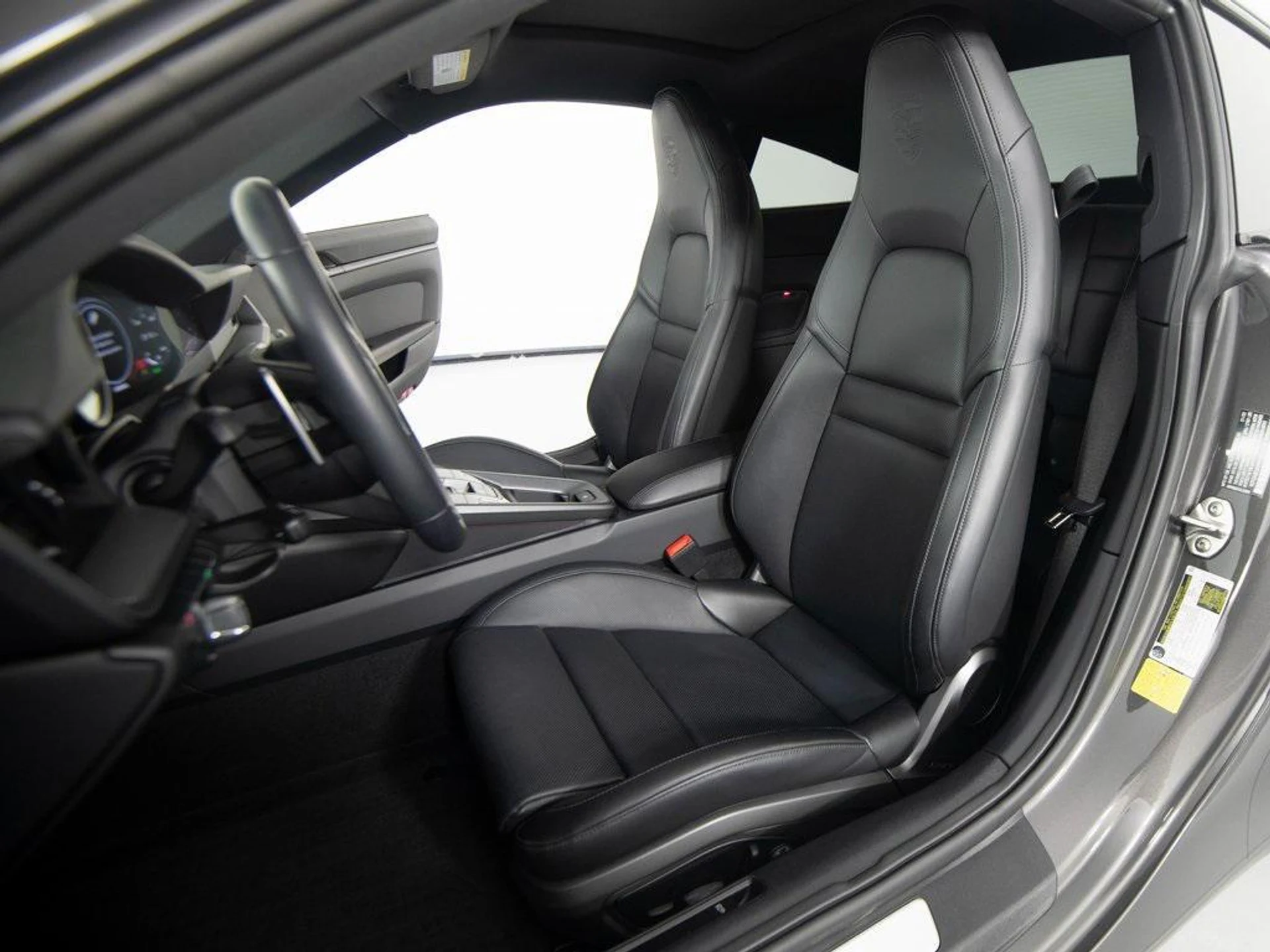 mph004_3456678_c_G_Lhw0_HQW_5k_TX_Nl_E_Ey_J_Nco8_Eng_3572512bd0