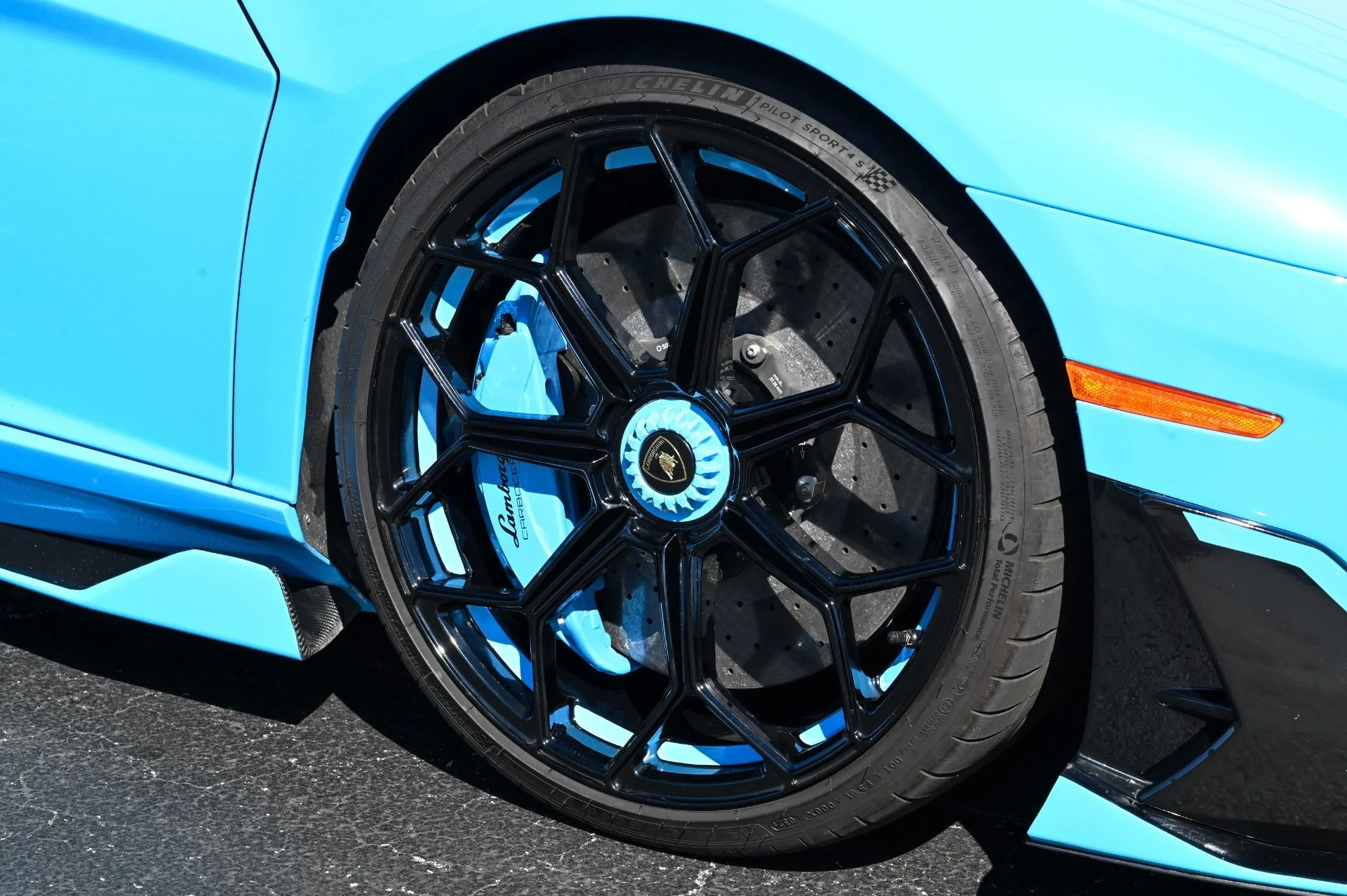 mph004_346205513_Used_2019_Lamborghini_Aventador_LP_770_4_SVJ_1742591281_34306d0cf6