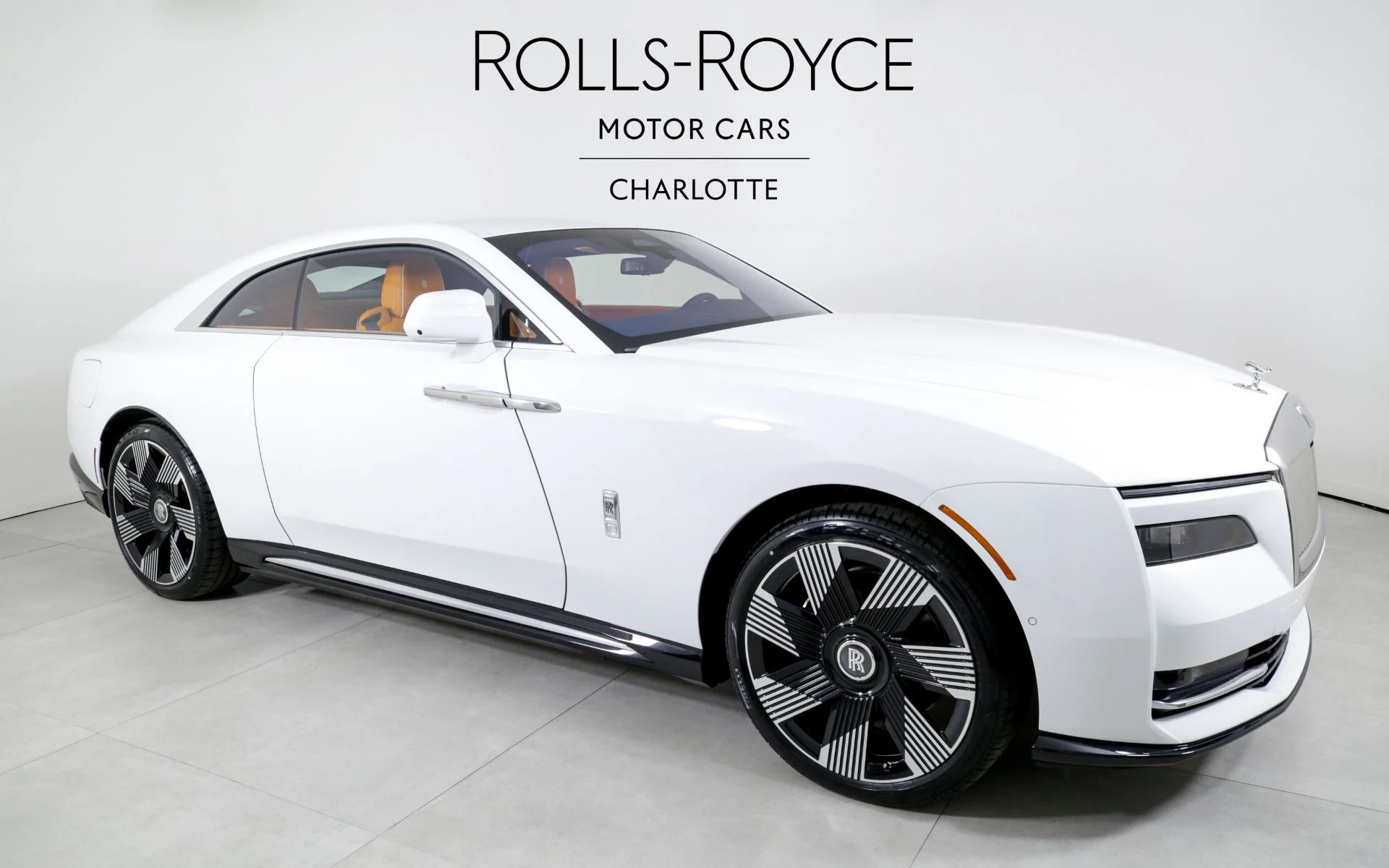 mph004_3464131816_Used_2024_Rolls_Royce_Spectre_1710280015_395ea1523a