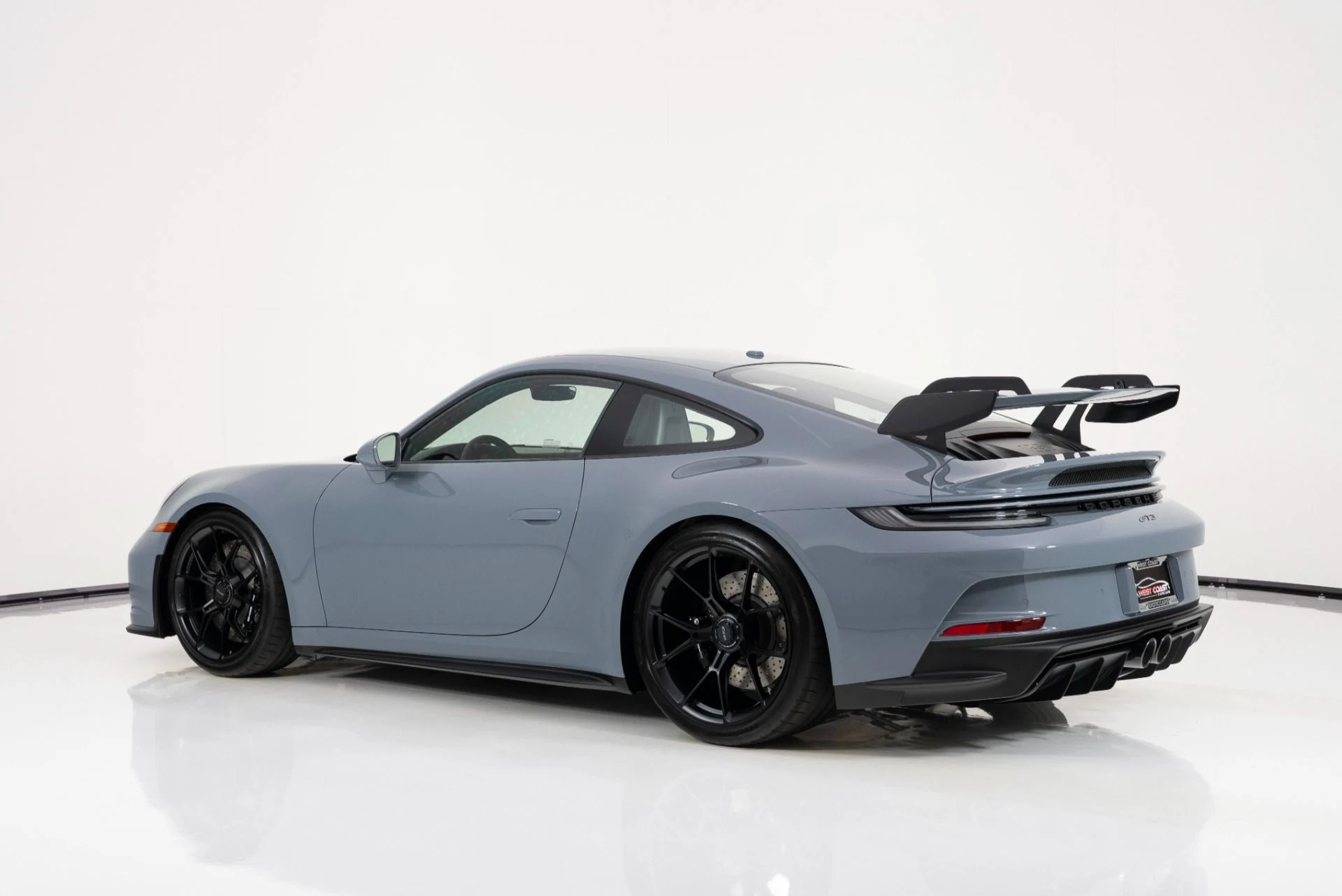 mph004_3468743077_Used_2024_Porsche_911_GT_3_1754347397_d65e8fe78b