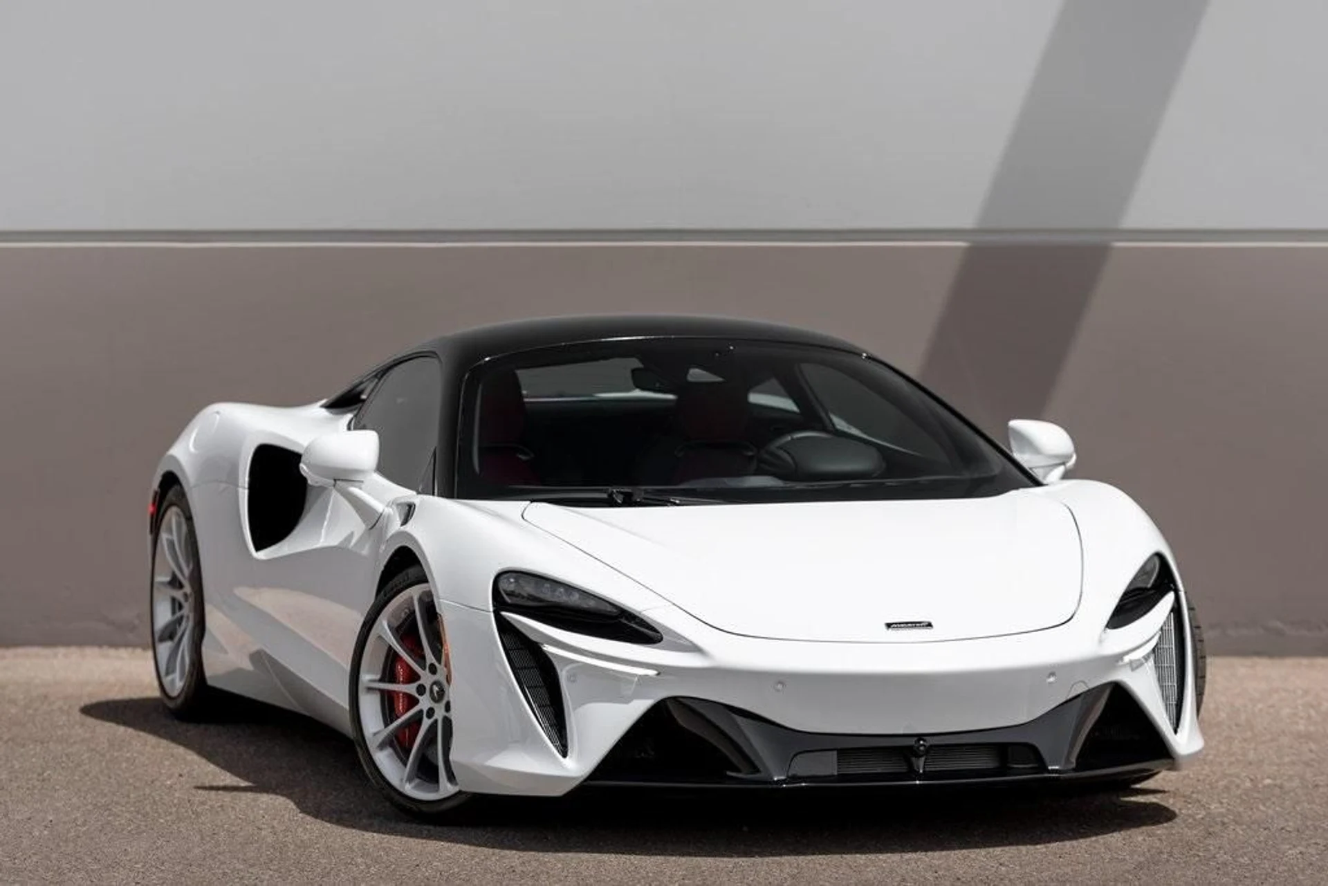 mph004_3468800049_Used_2023_MCLAREN_ARTURA_Tech_Lux_1719028521_d6414d6026