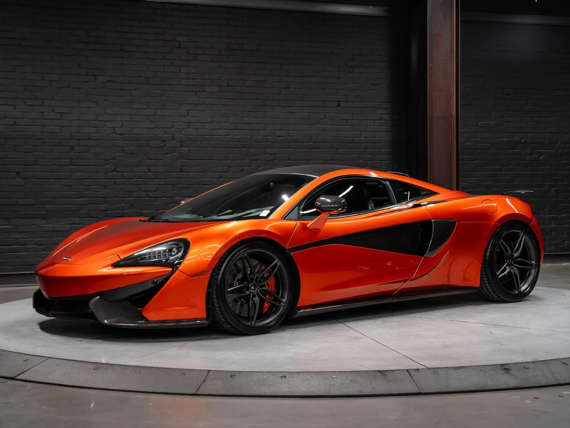 mph004_3474900701_mclaren_570s_2017_66e64a0fd4