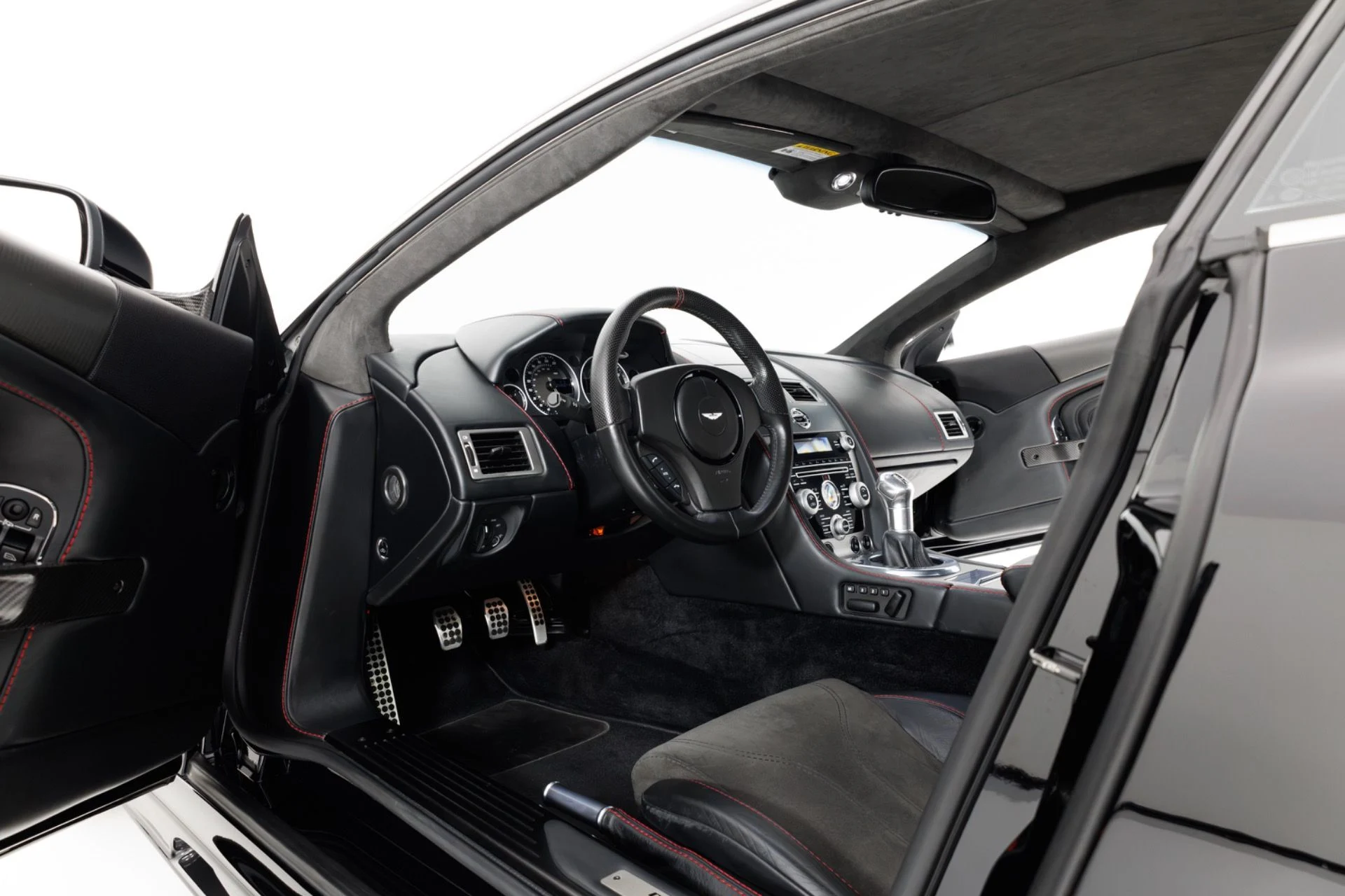 mph004_3477288999_Used_2009_Aston_Martin_DBS_V12_Manual_1783451297_375b0f6b52