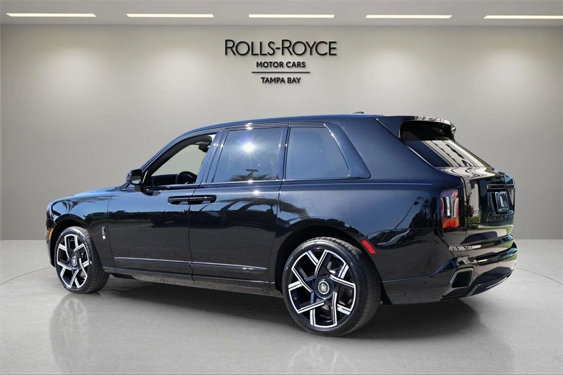 mph004_3479385875_5_73e1b4481d