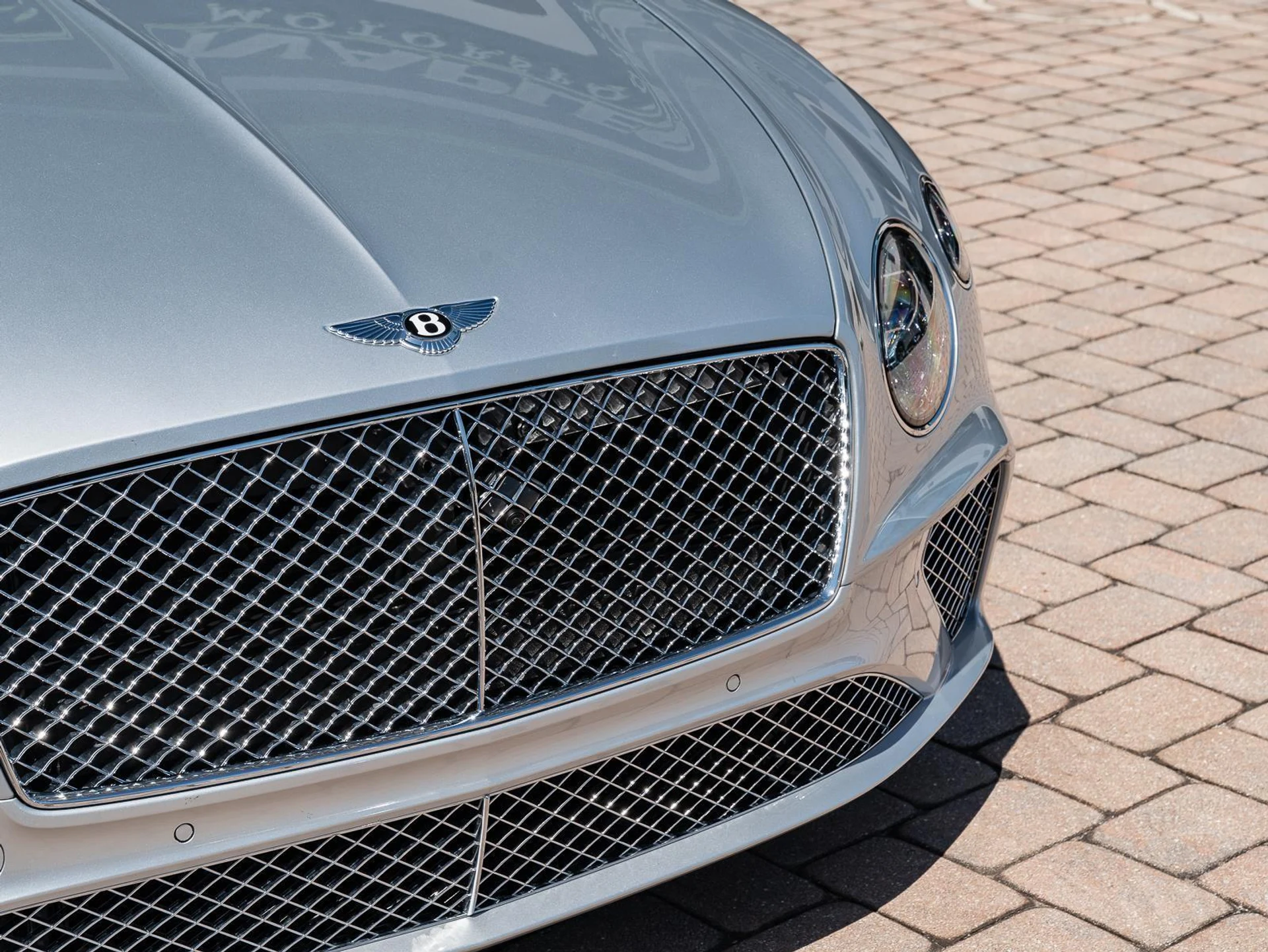 mph004_3483162942_Used_2022_Bentley_Continental_GTC_GT_V8_1777583128_442a7827f1