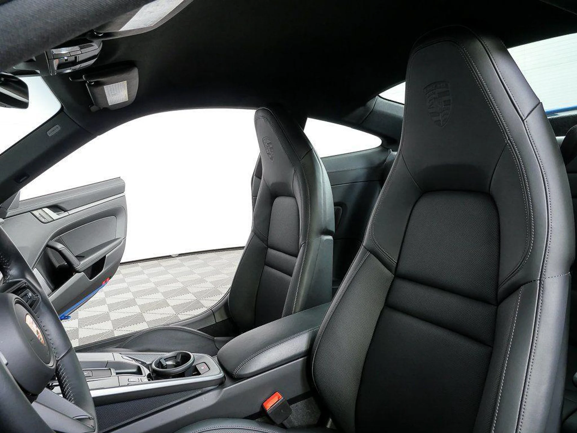 mph004_3483422598_cacno93p_EA_Mfqdg_Q2_Kyh_V_Su3x_EI_d21053047f