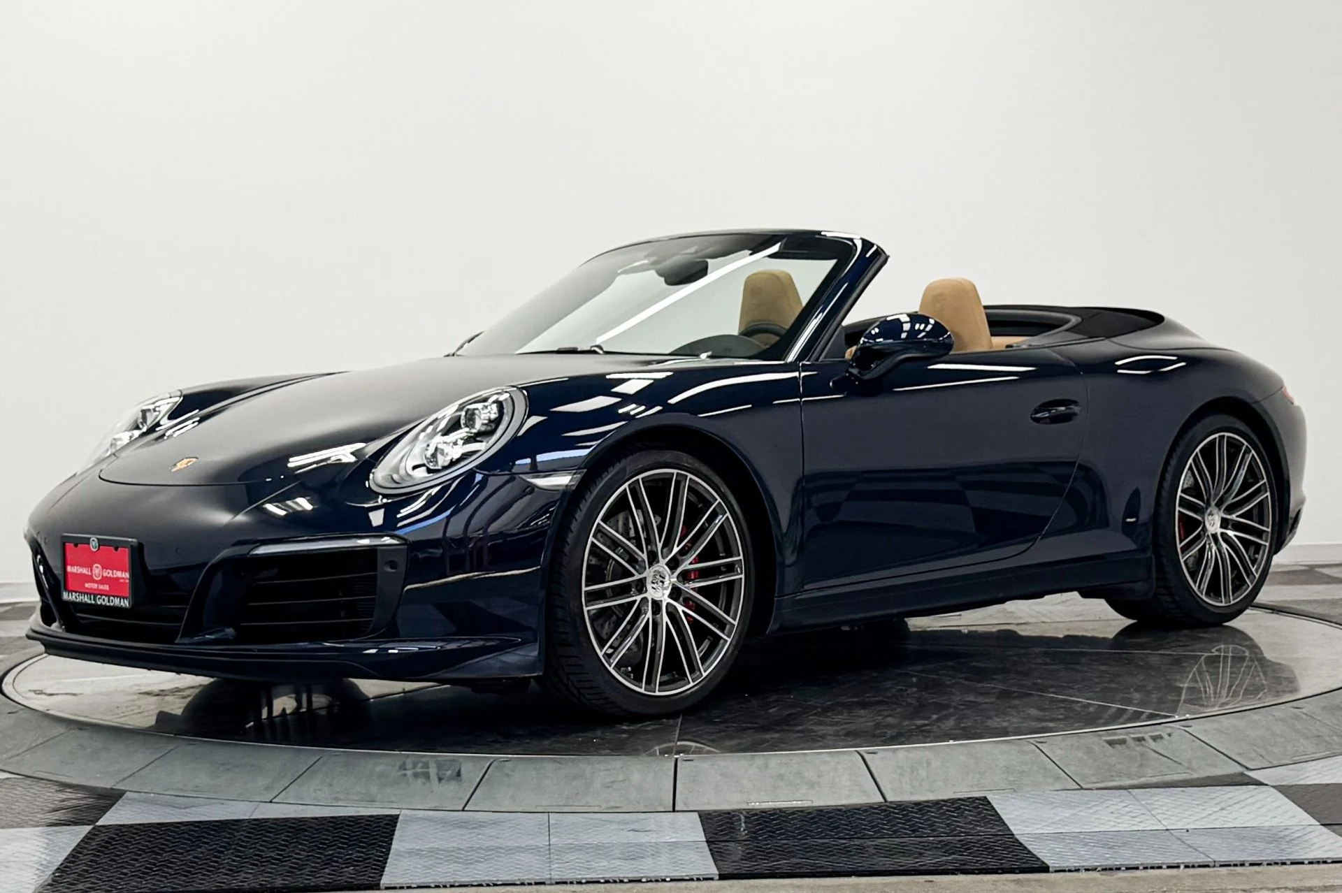 mph004_3492930245_Used_2018_Porsche_911_Carrera_S_Cabriolet_Sport_Package_Permium_Package_Plus_1784928158_5ff3f058d1
