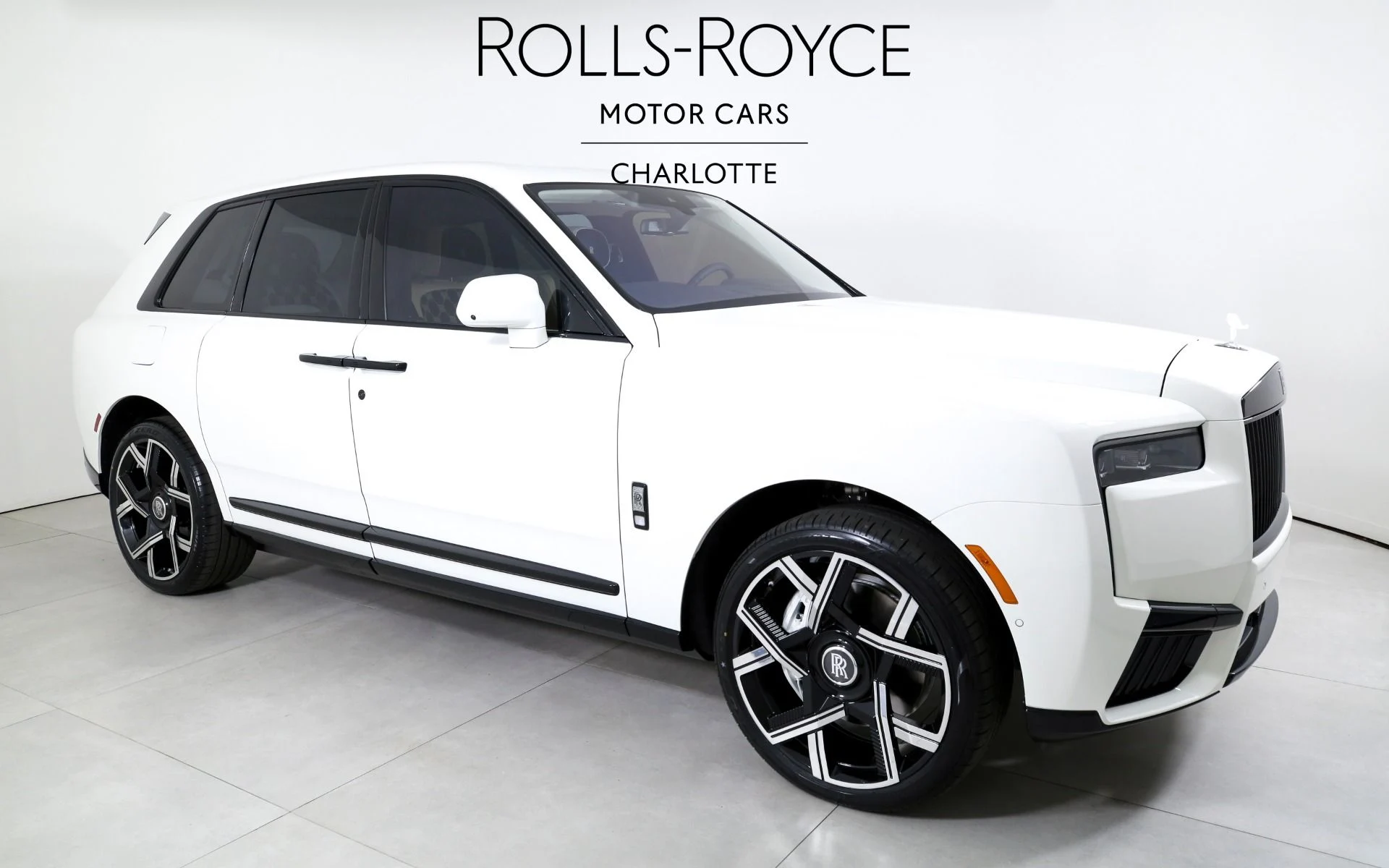 mph004_3517291839_Used_2026_Rolls_Royce_Cullinan_1769450617_7a9076aa86