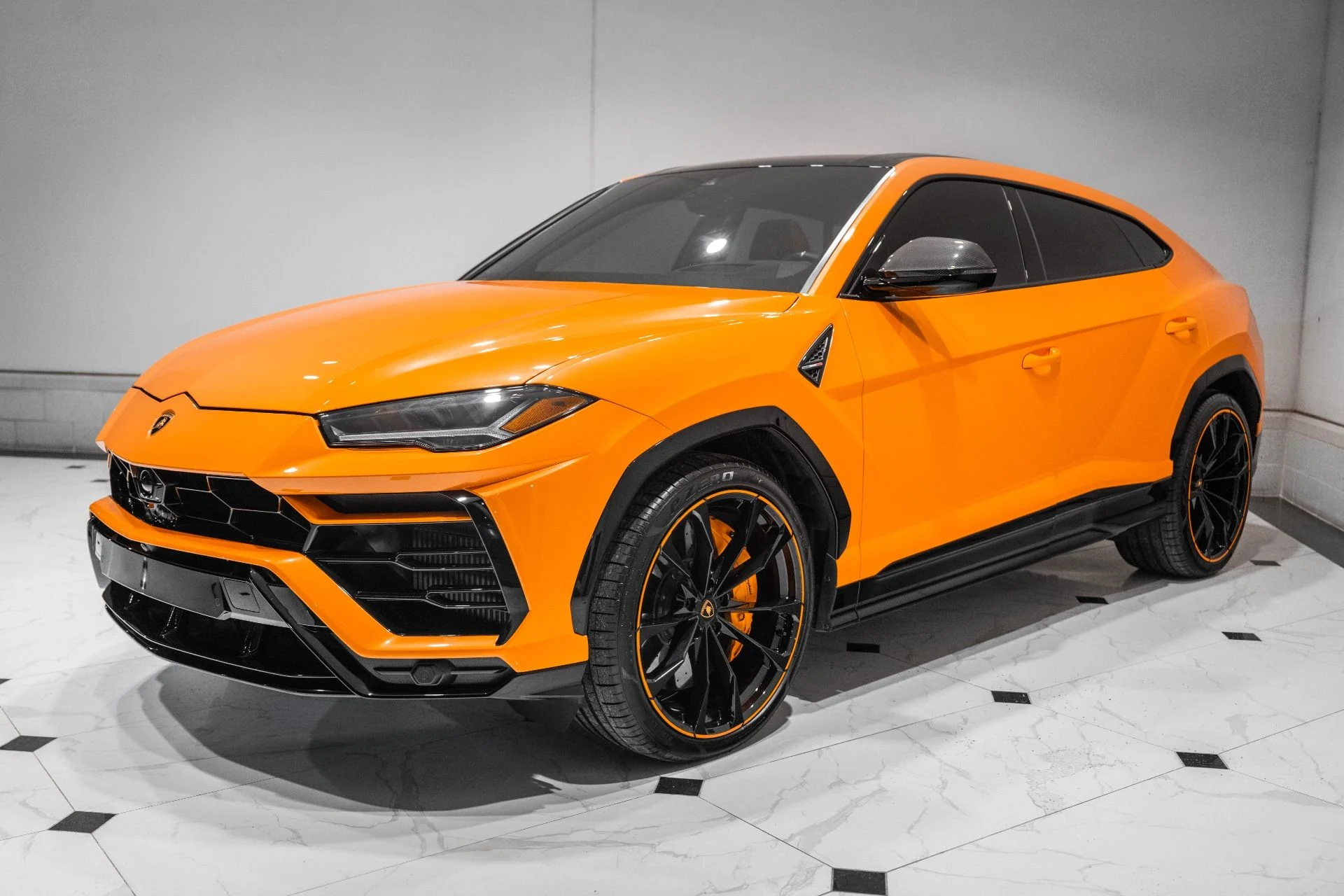 mph004_3517487168_Used_2022_Lamborghini_Urus_Pearl_Capsule_1773410025_ad6b112428