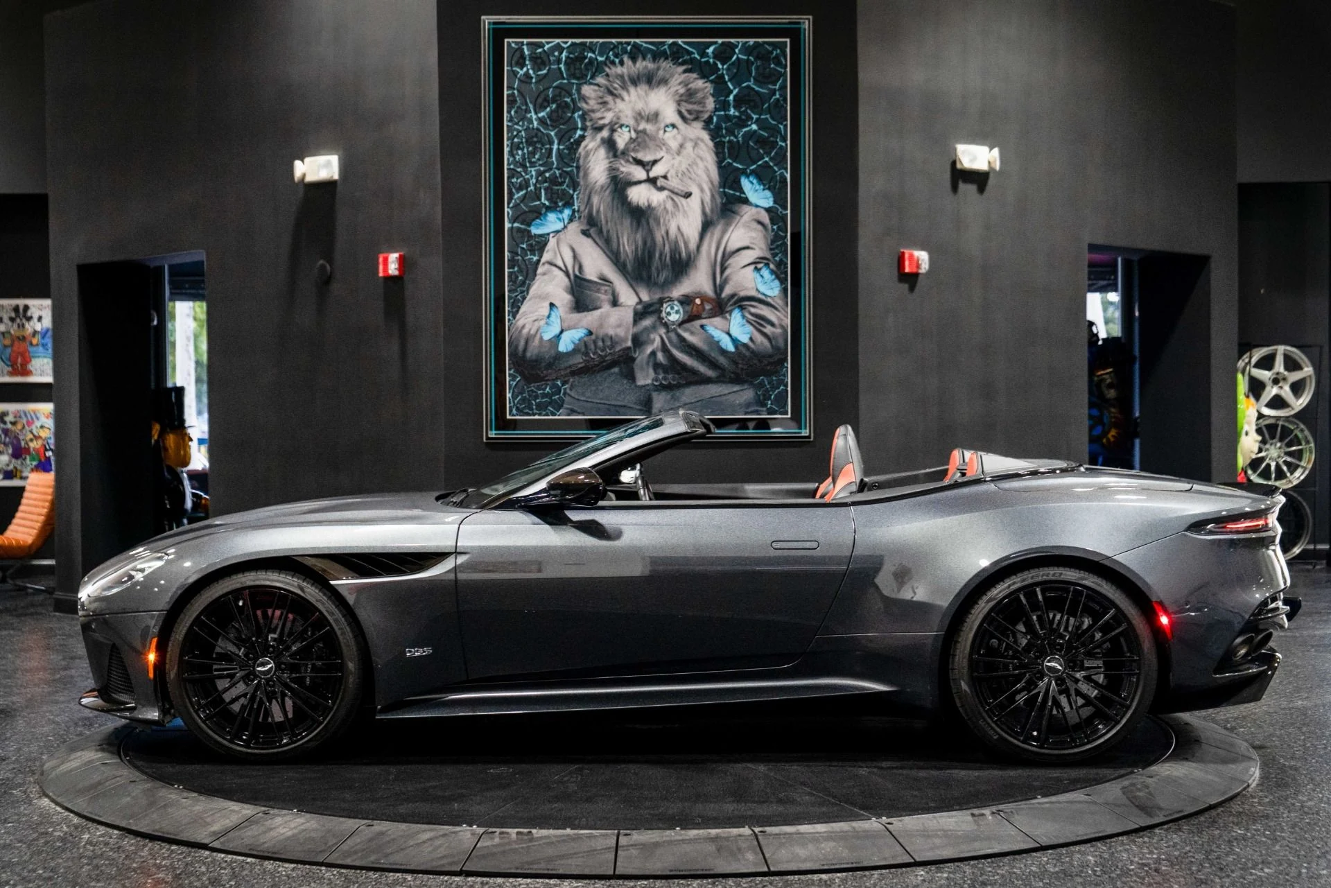 mph004_3526576261_Used_2020_Aston_Martin_DBS_Superleggera_1767994739_1e34f4f504