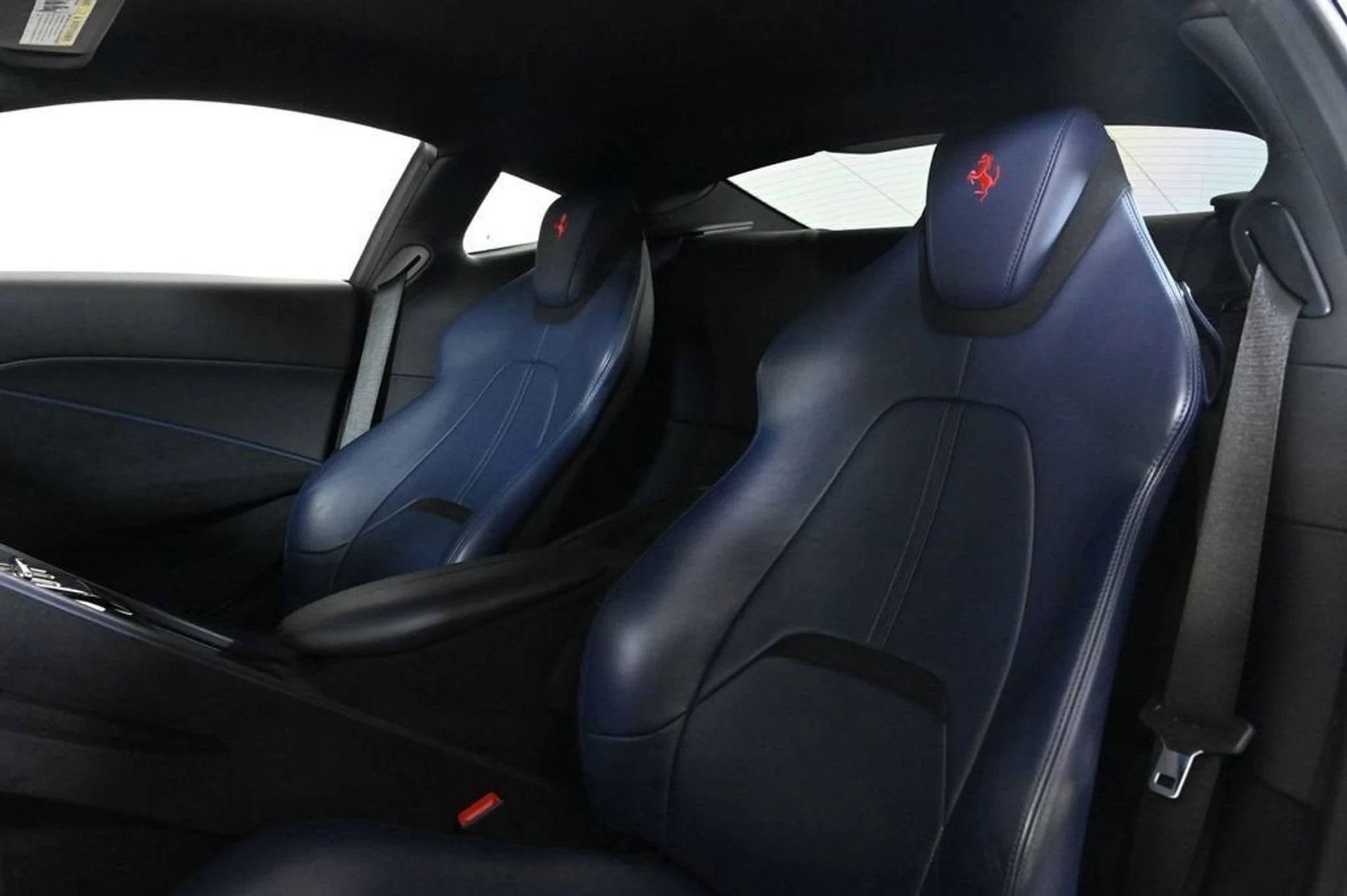 mph004_3526631602_ea24d74a855f484a854f67eab8b0b808_97ac8f32f2