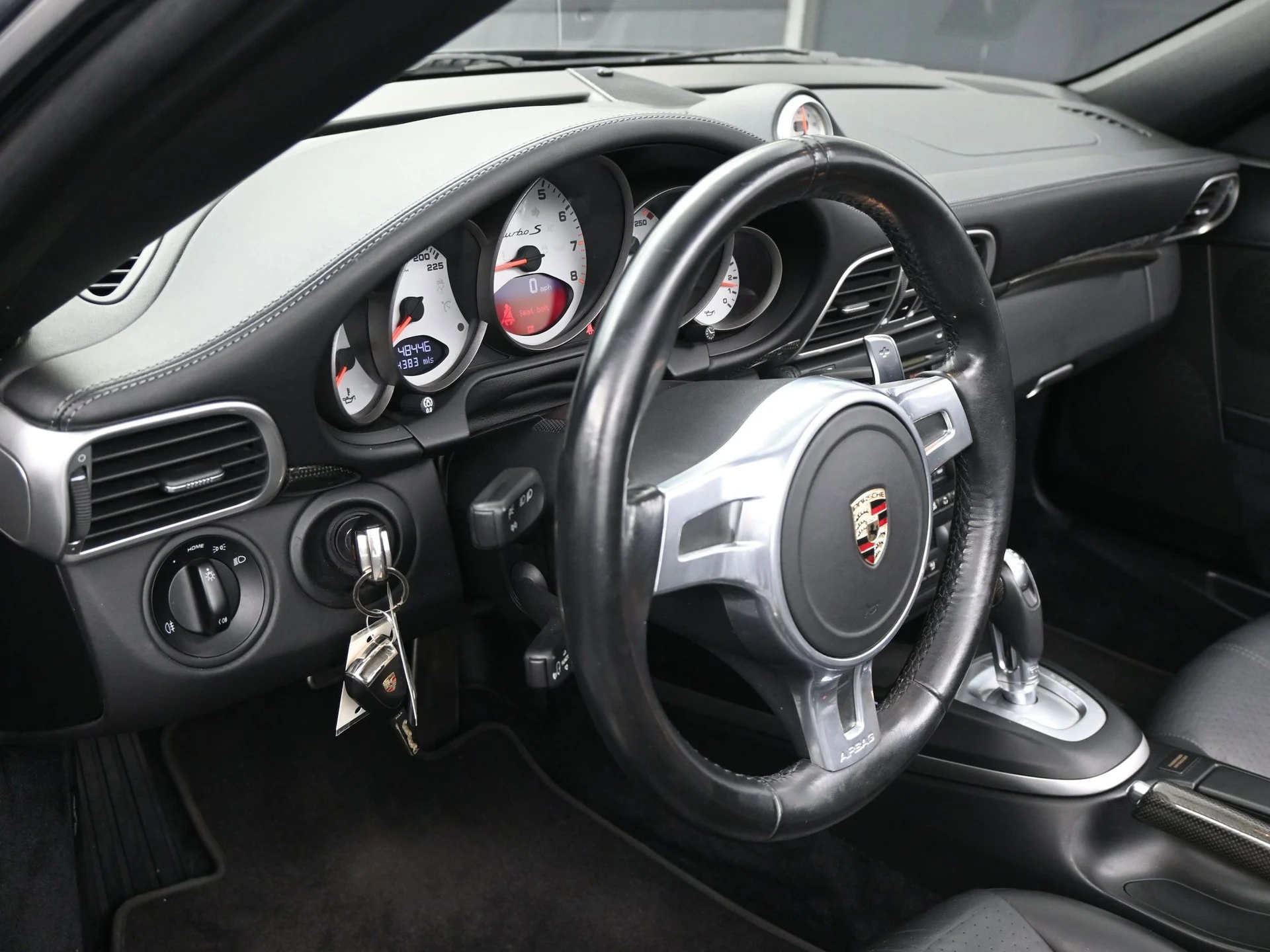 mph004_3529397443_b1379b139e81a607381cf6509ab9c931x_5add472ca8