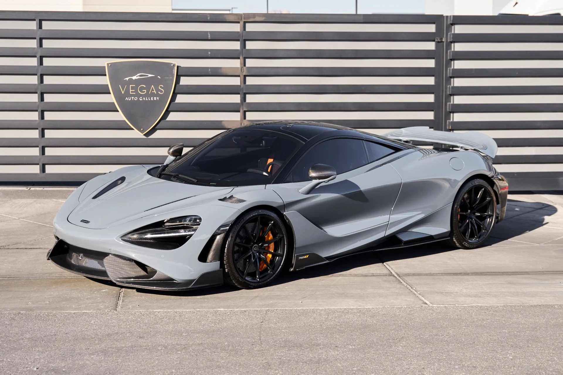 mph004_3532618284_Used_2021_Mc_Laren_765_LT_Base_1793123798_b5d279cde0