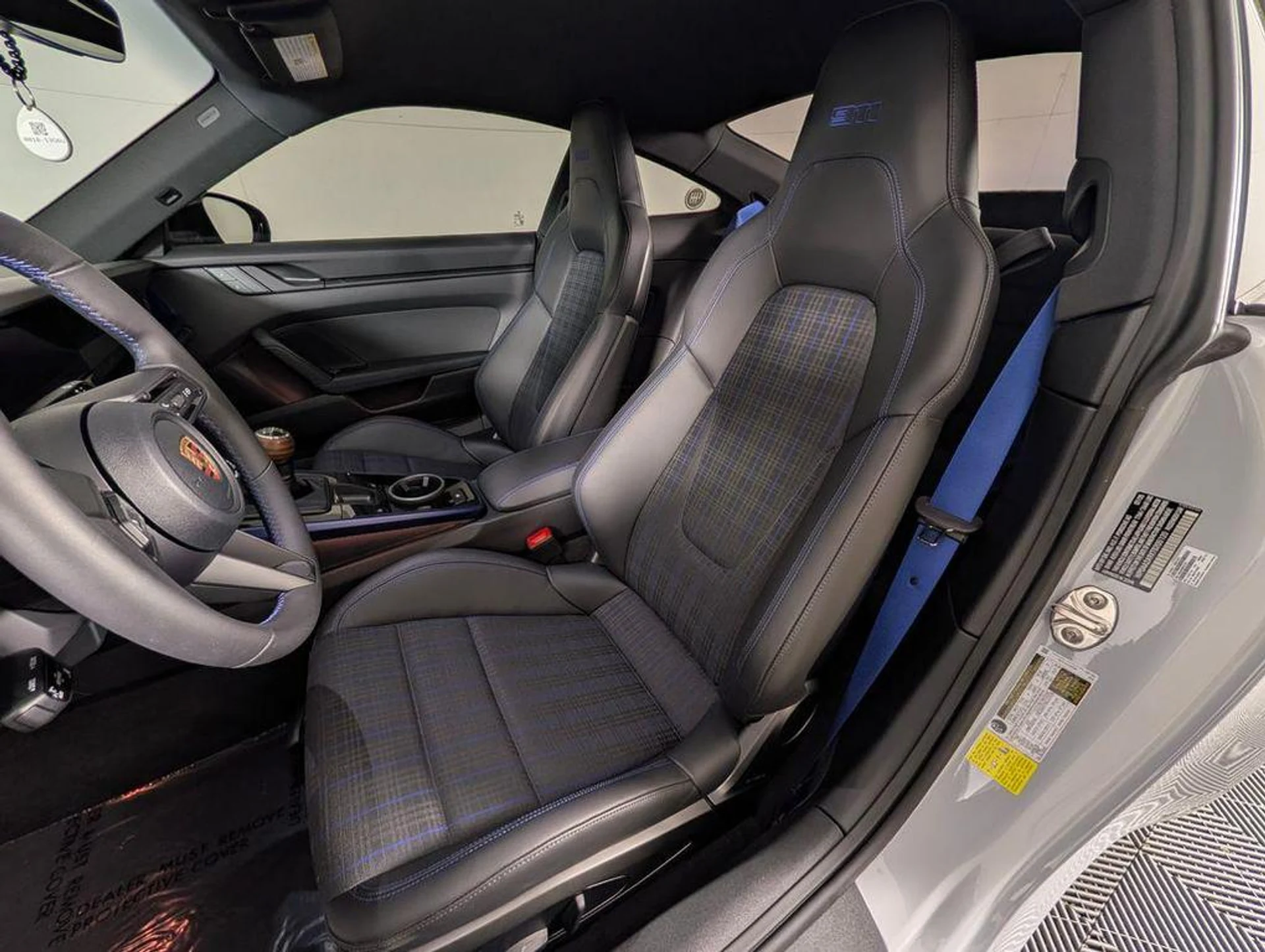 mph004_3535887398_w_Lr6_TH_Uy2bs4_I_Ymj_2e_Rj0_E30xs_fc424d94ad