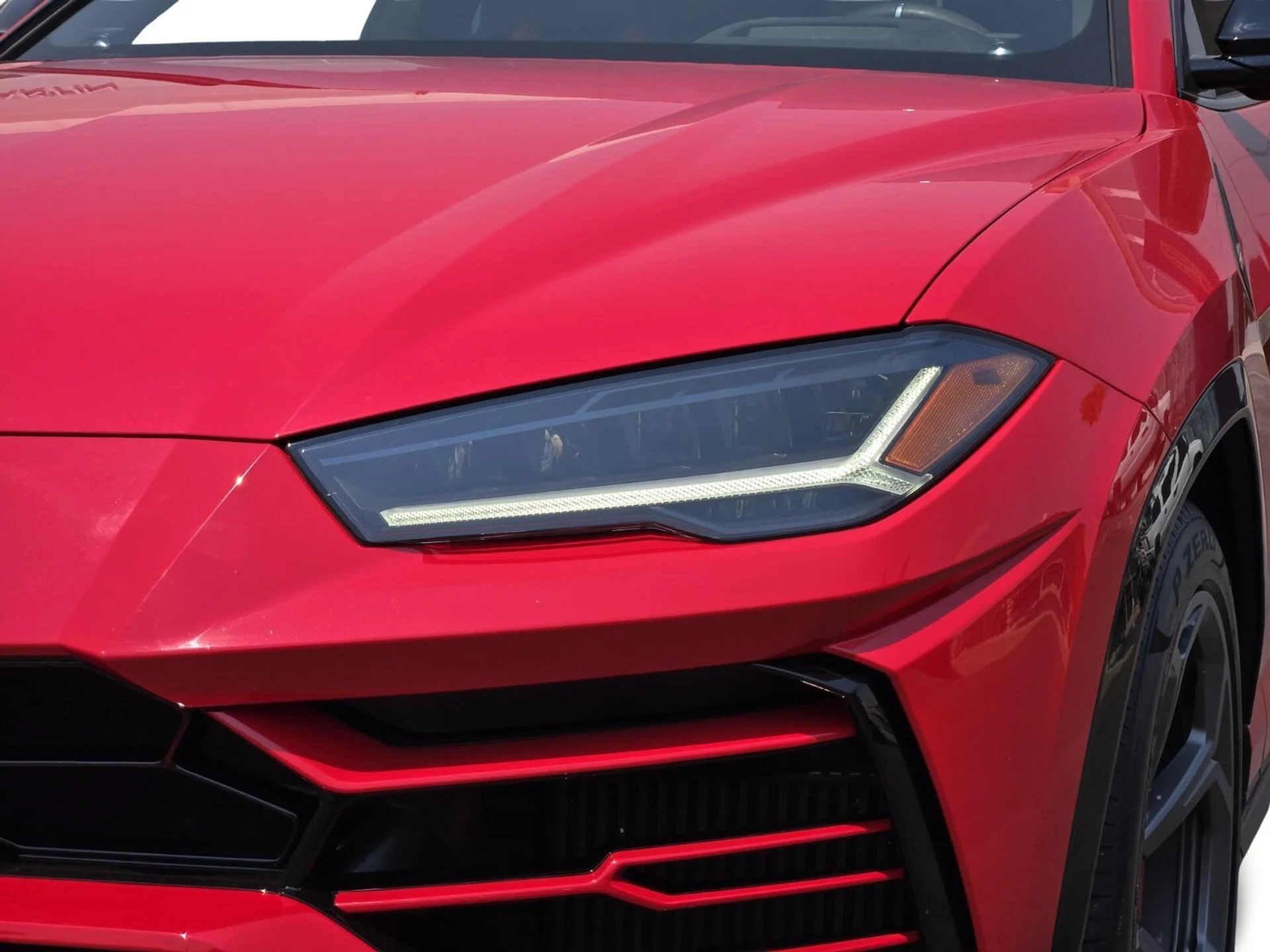 mph004_353757534_Used_2020_Lamborghini_Urus_1754463351_7690fe286f