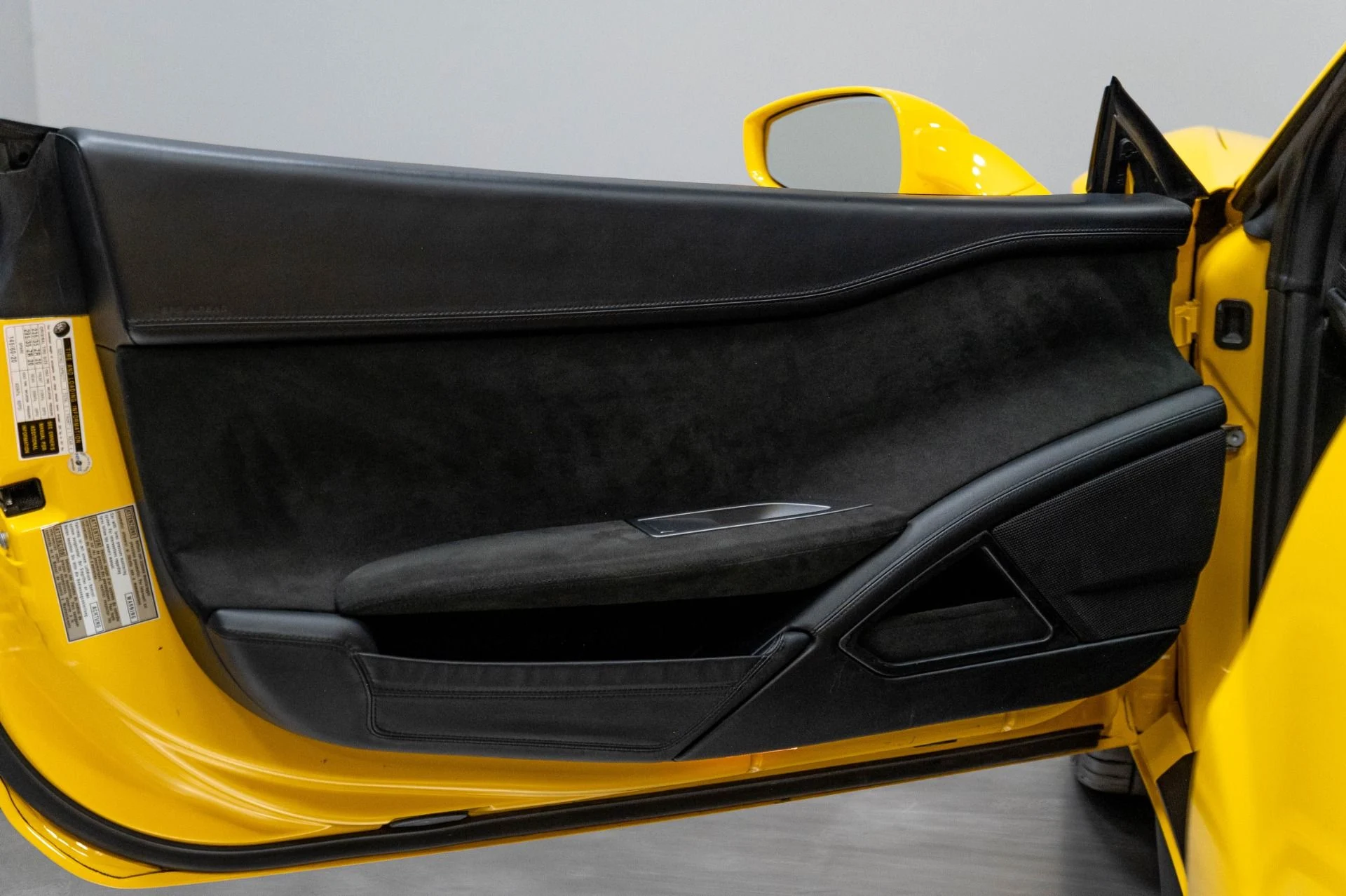 mph004_3541686524_Used_2010_Ferrari_458_Italia_1783118386_5db33b4589