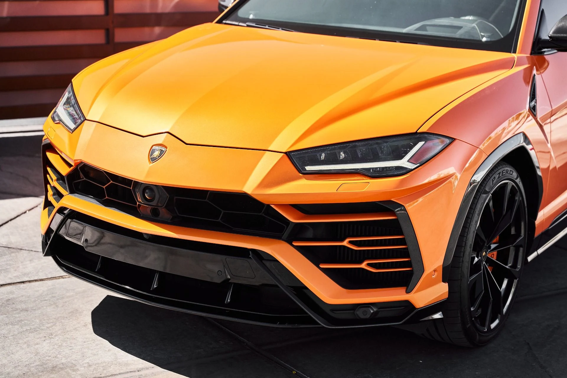 mph004_3545038282_Used_2022_Lamborghini_Urus_1778204378_9be2bb76fb