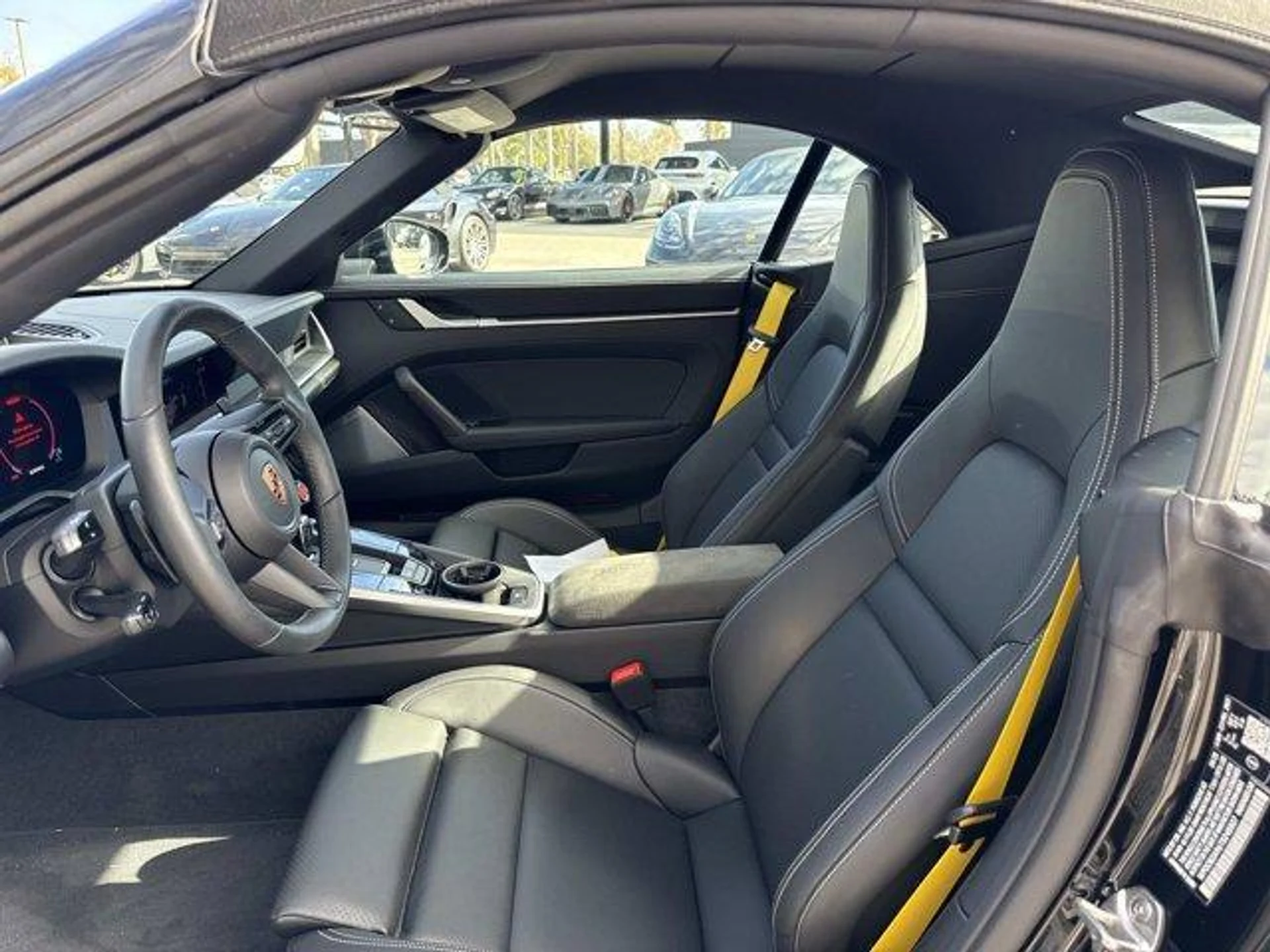 mph004_3546046545_H_0nzmn_EM_Bs_J32kqt6_Tw1i_L_Dv_WU_f832769533