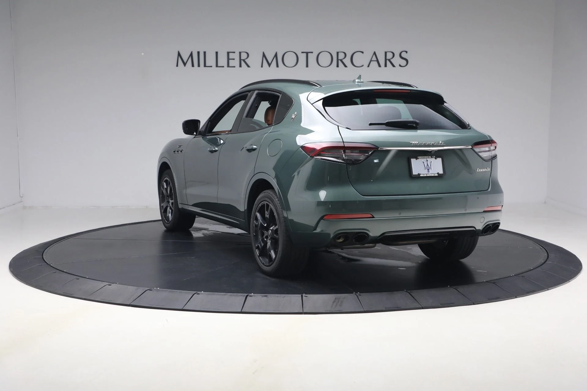 mph004_3546100102_Used_2022_Maserati_Levante_GT_1777580690_04f1f125e7