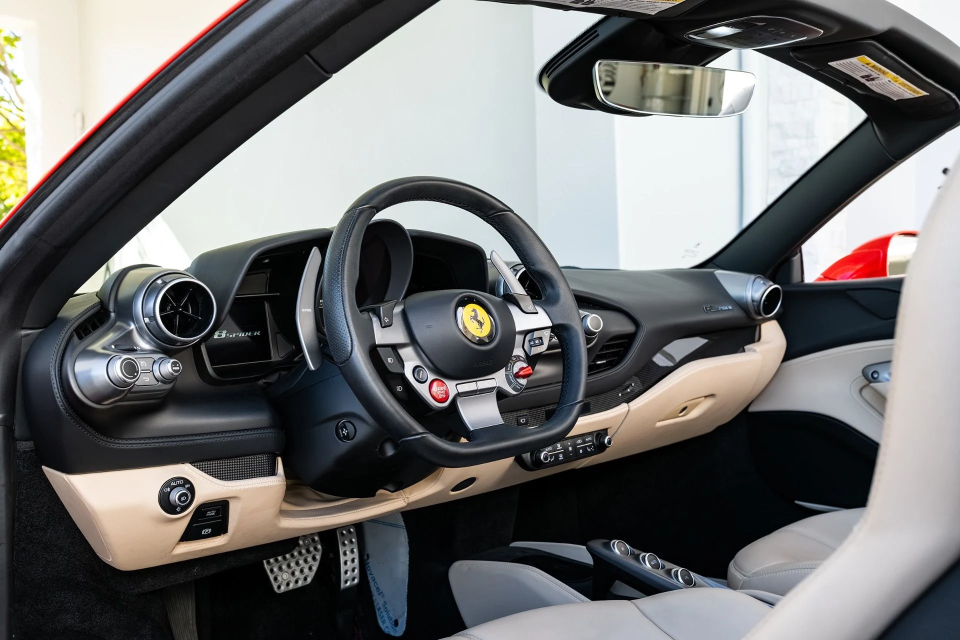 mph004_3554793544_Used_2022_Ferrari_F8_Spider_1791574168_1720ae898f